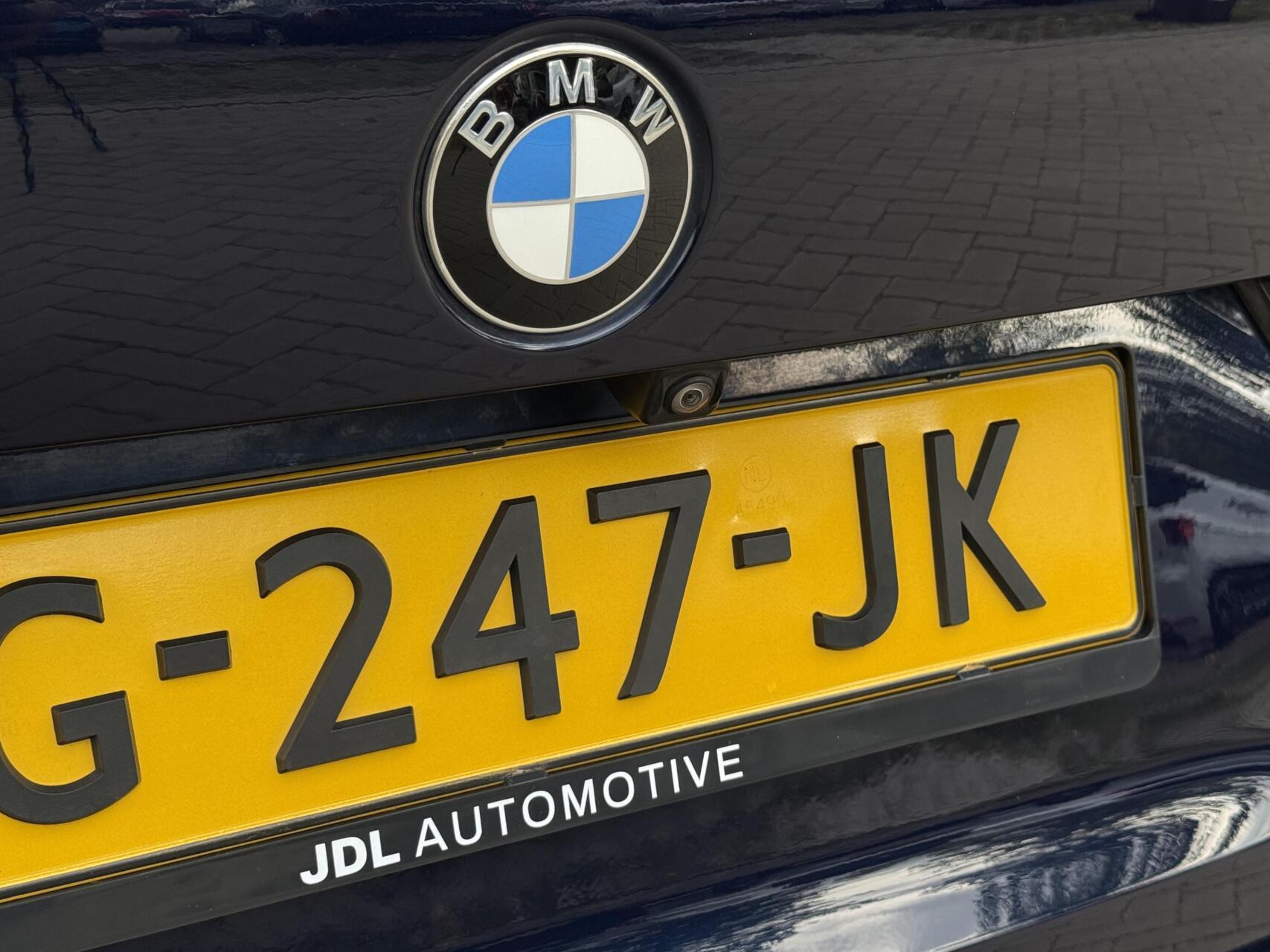 Foto van BMW 330i