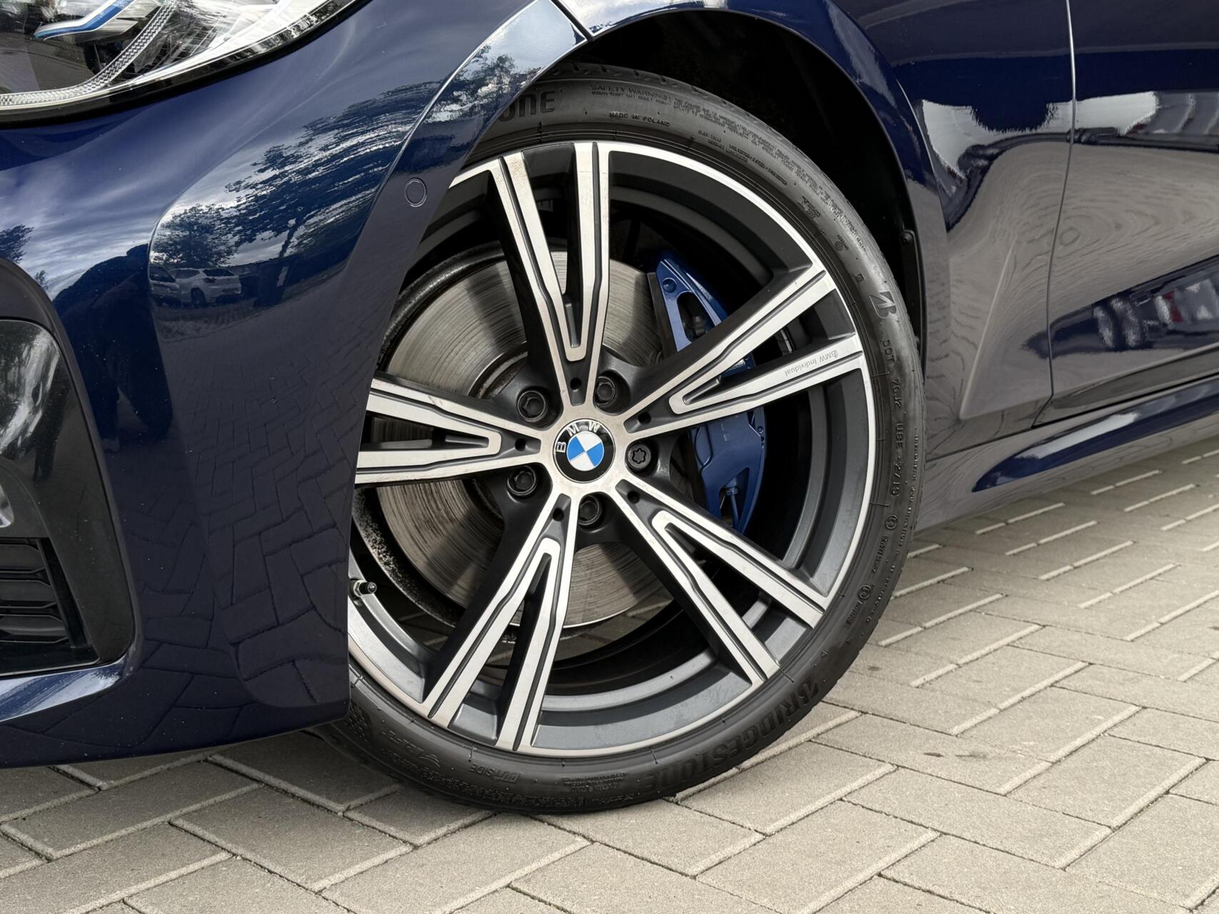 Foto van BMW 330i