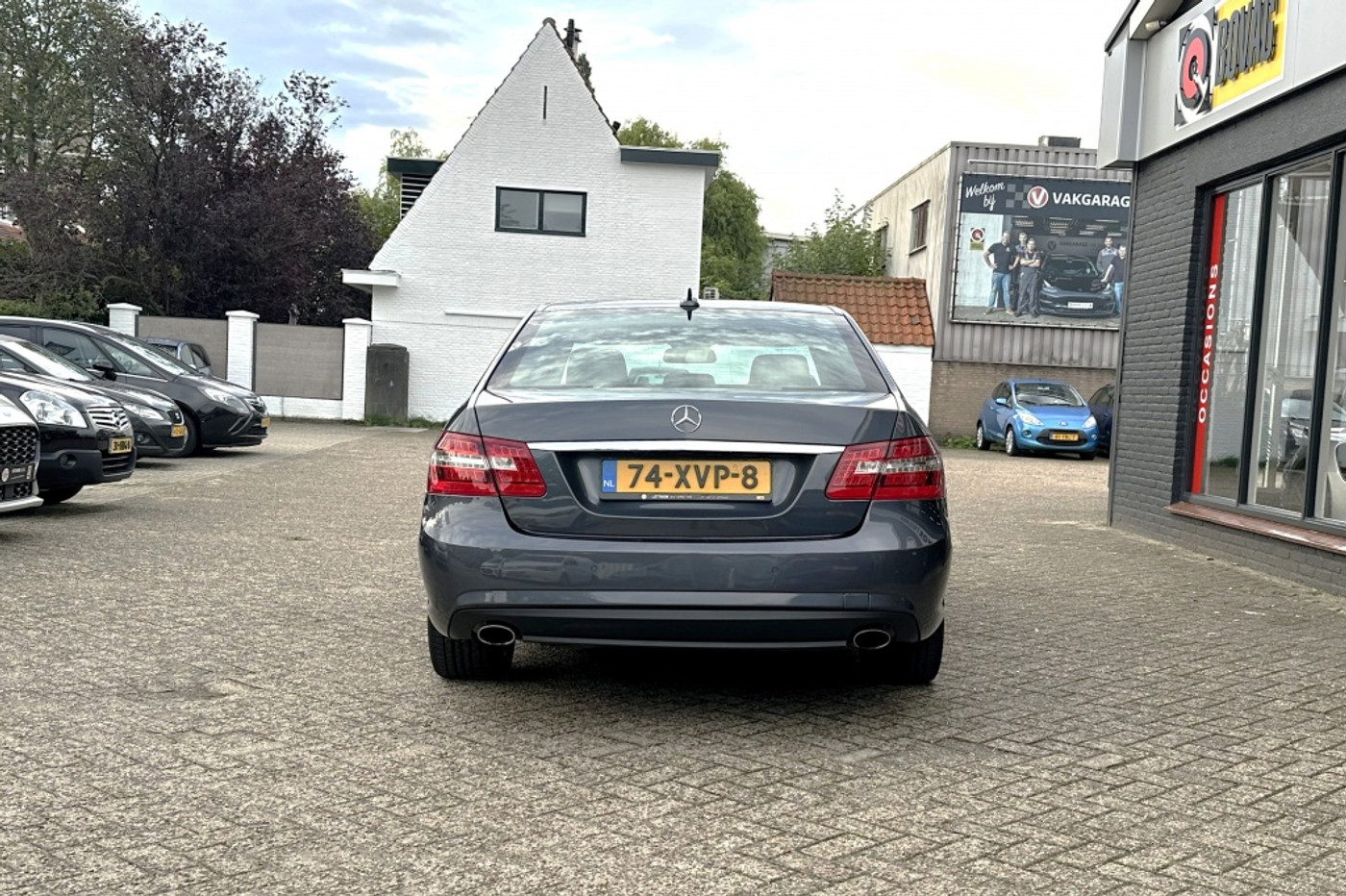 Foto van Mercedes-Benz E 250 Cgi