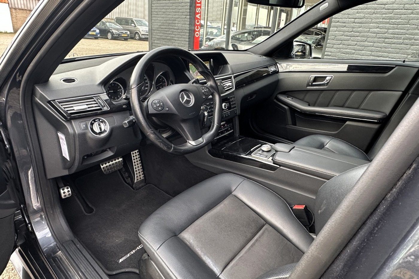 Foto van Mercedes-Benz E 250 Cgi