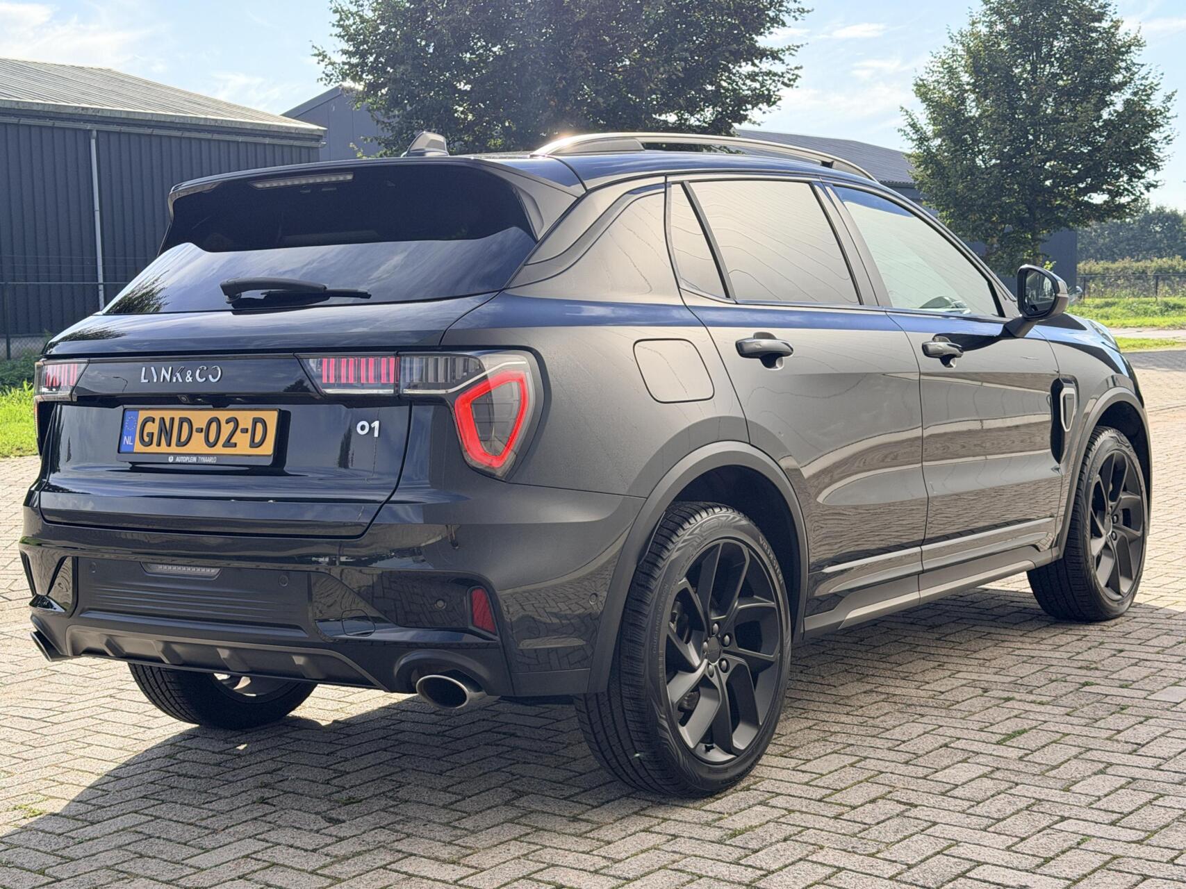 Foto van Lynk&co LYNK & Co 01