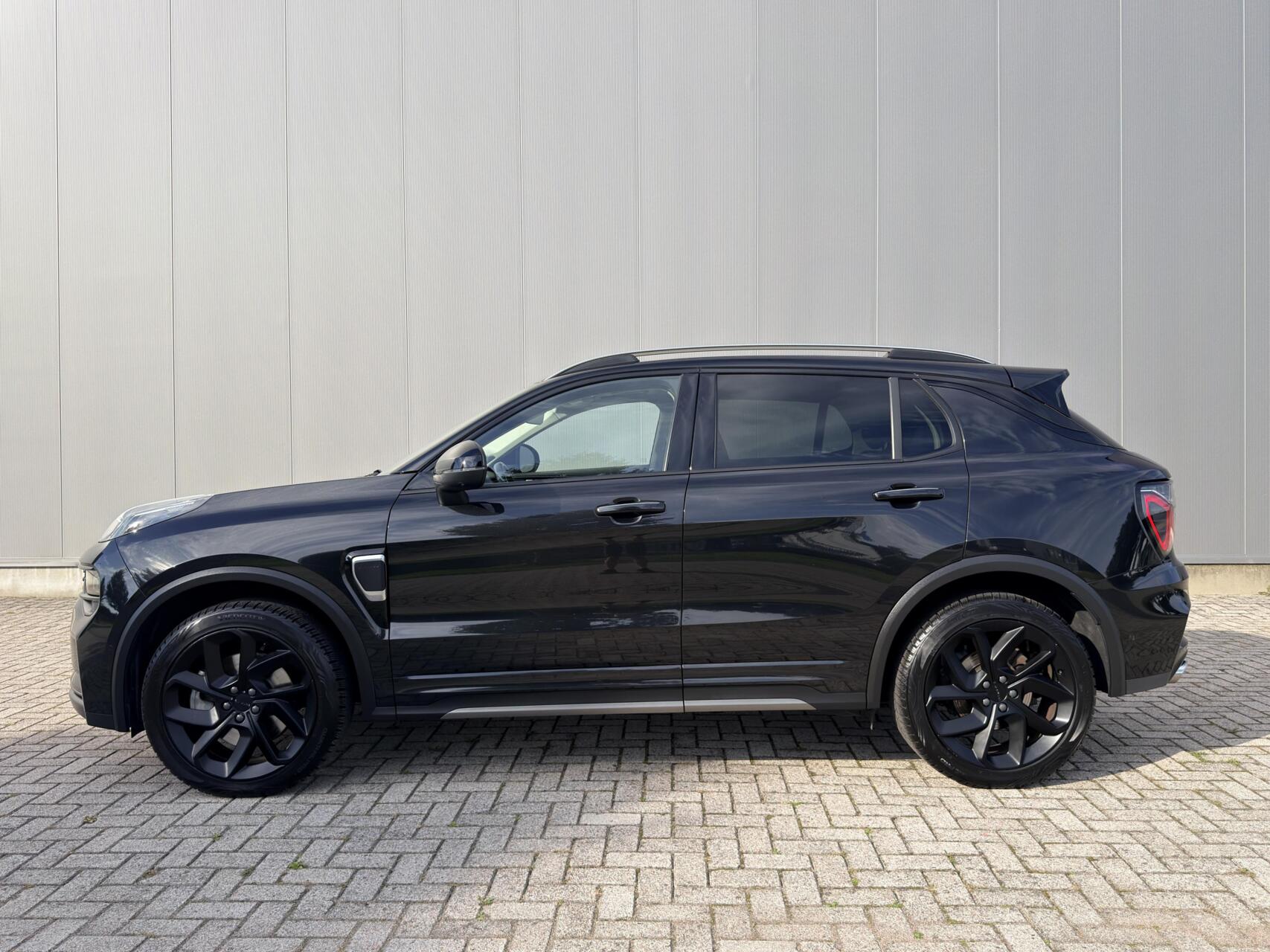 Foto van Lynk&co LYNK & Co 01