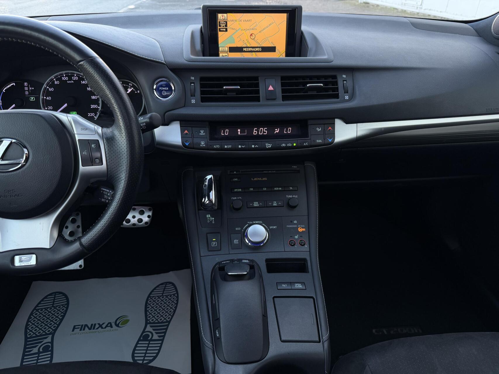 Foto van Lexus Lexus Ct200h