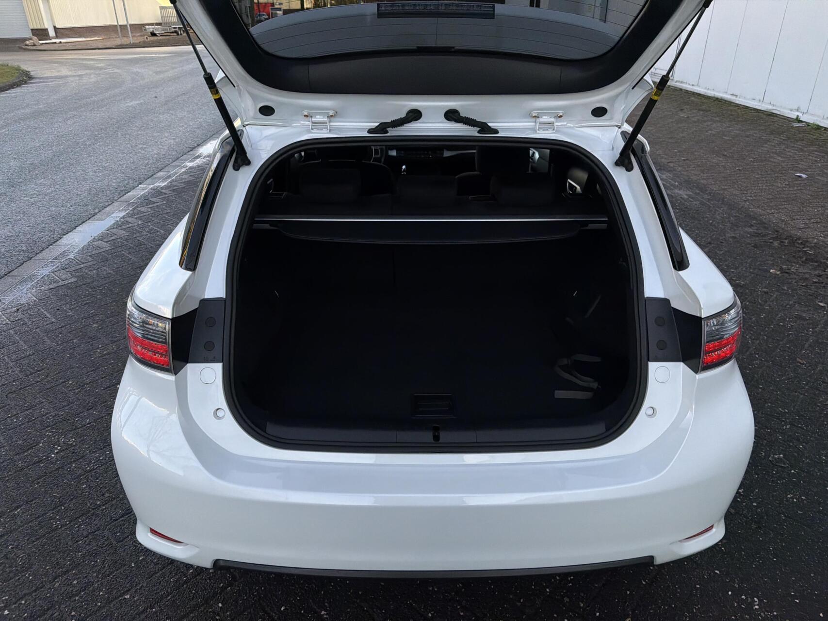 Foto van Lexus Lexus Ct200h