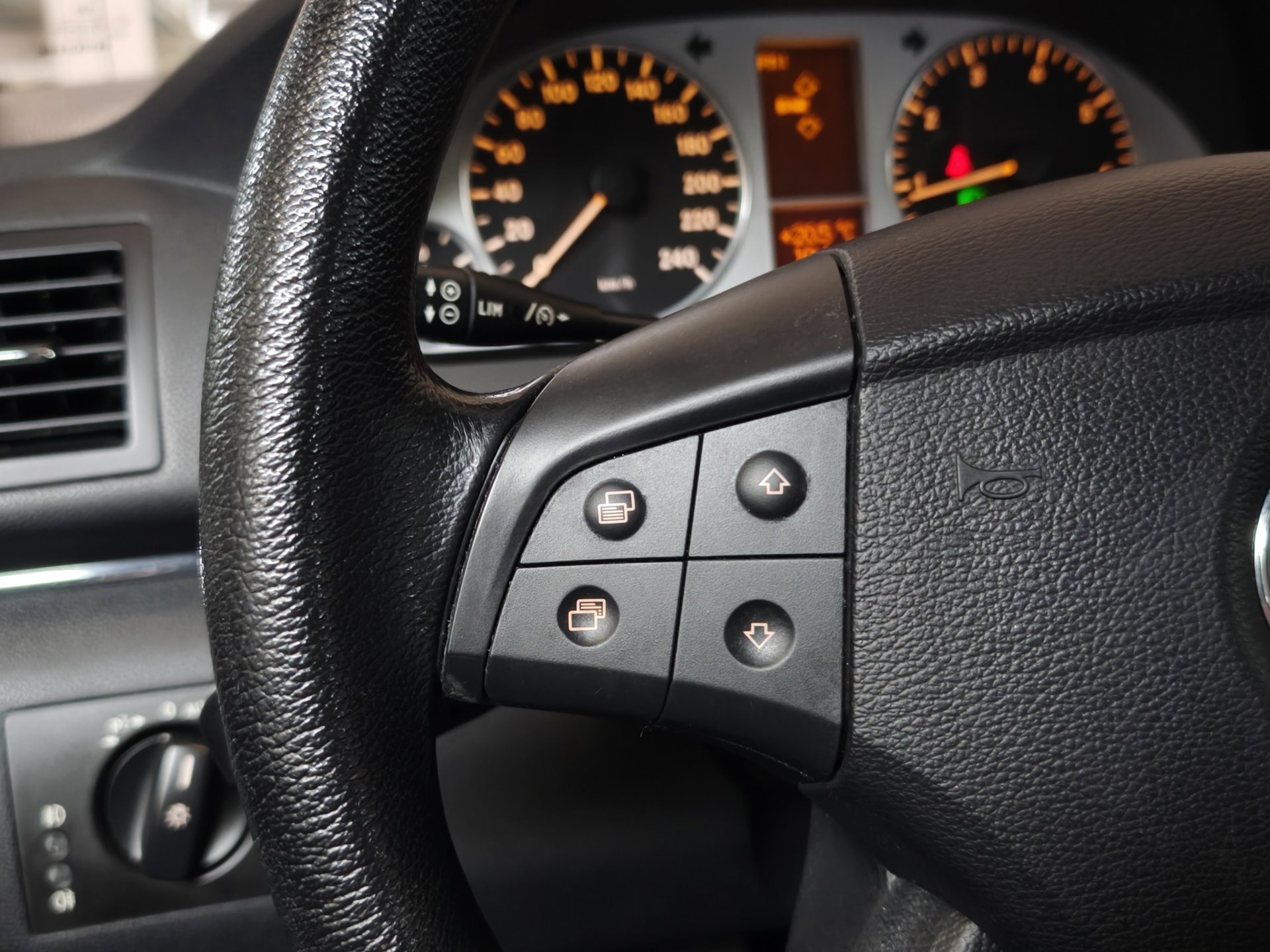Foto van Mercedes-Benz B 170