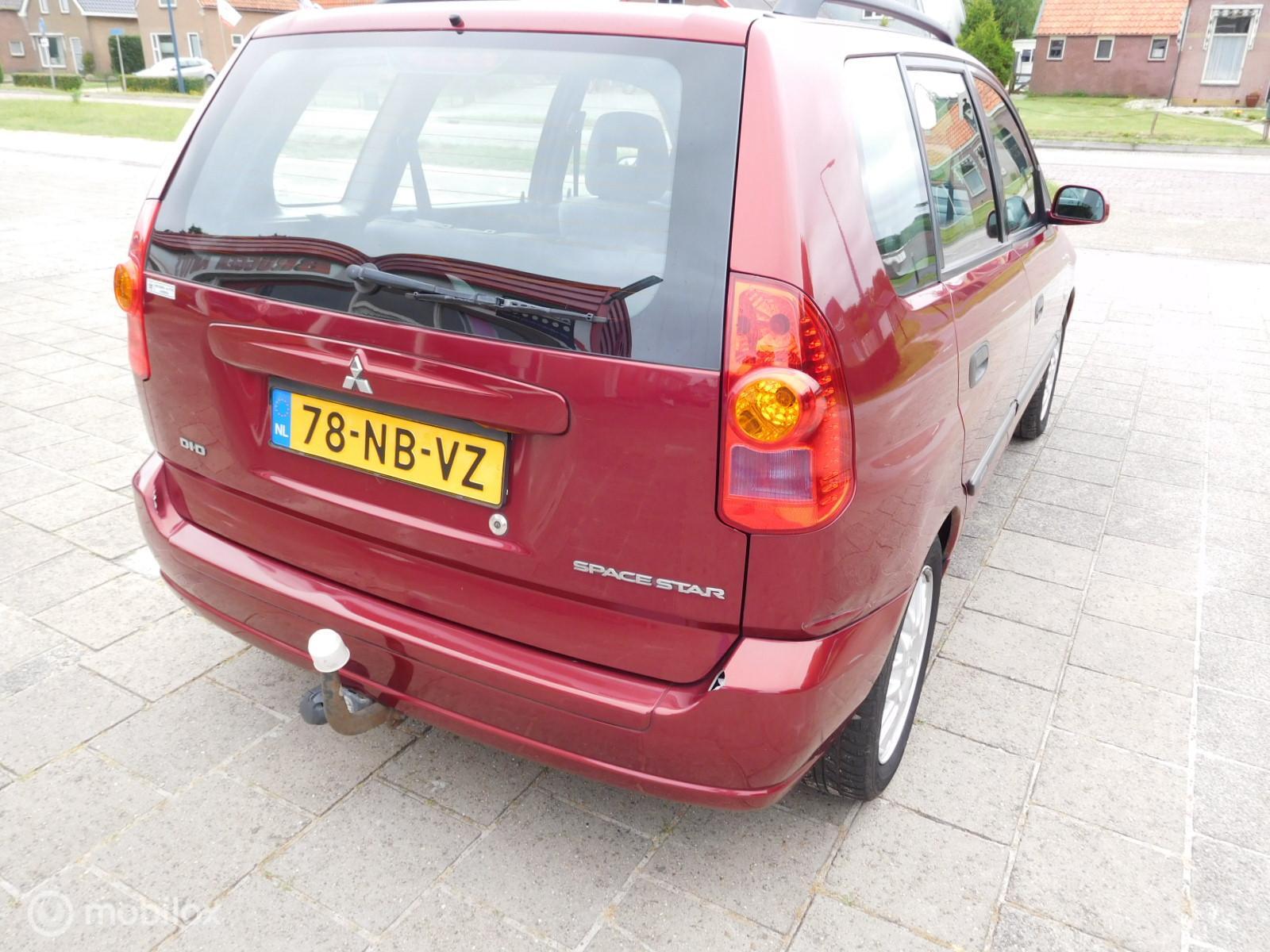 Foto van Mitsubishi Space Star