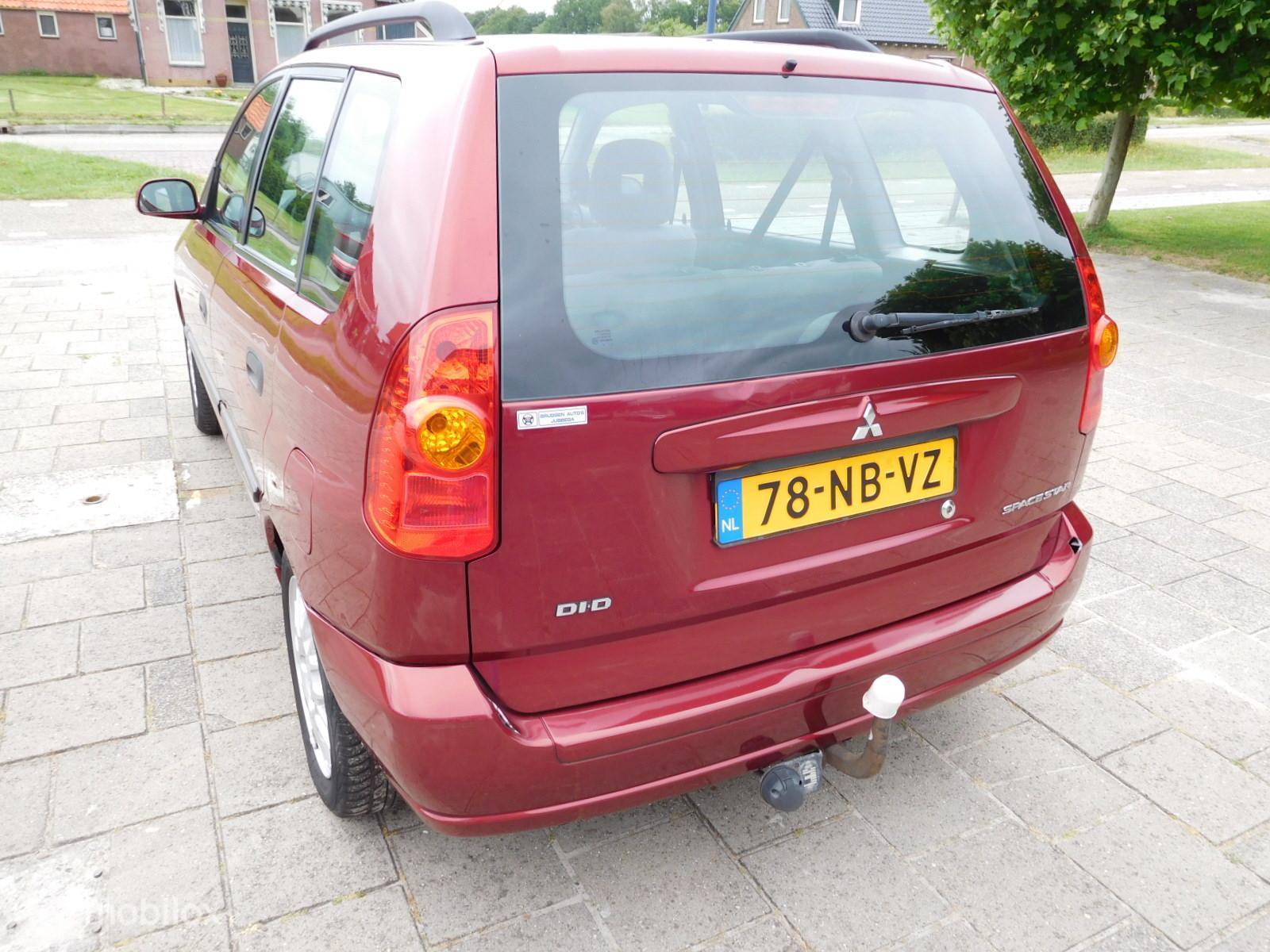 Foto van Mitsubishi Space Star