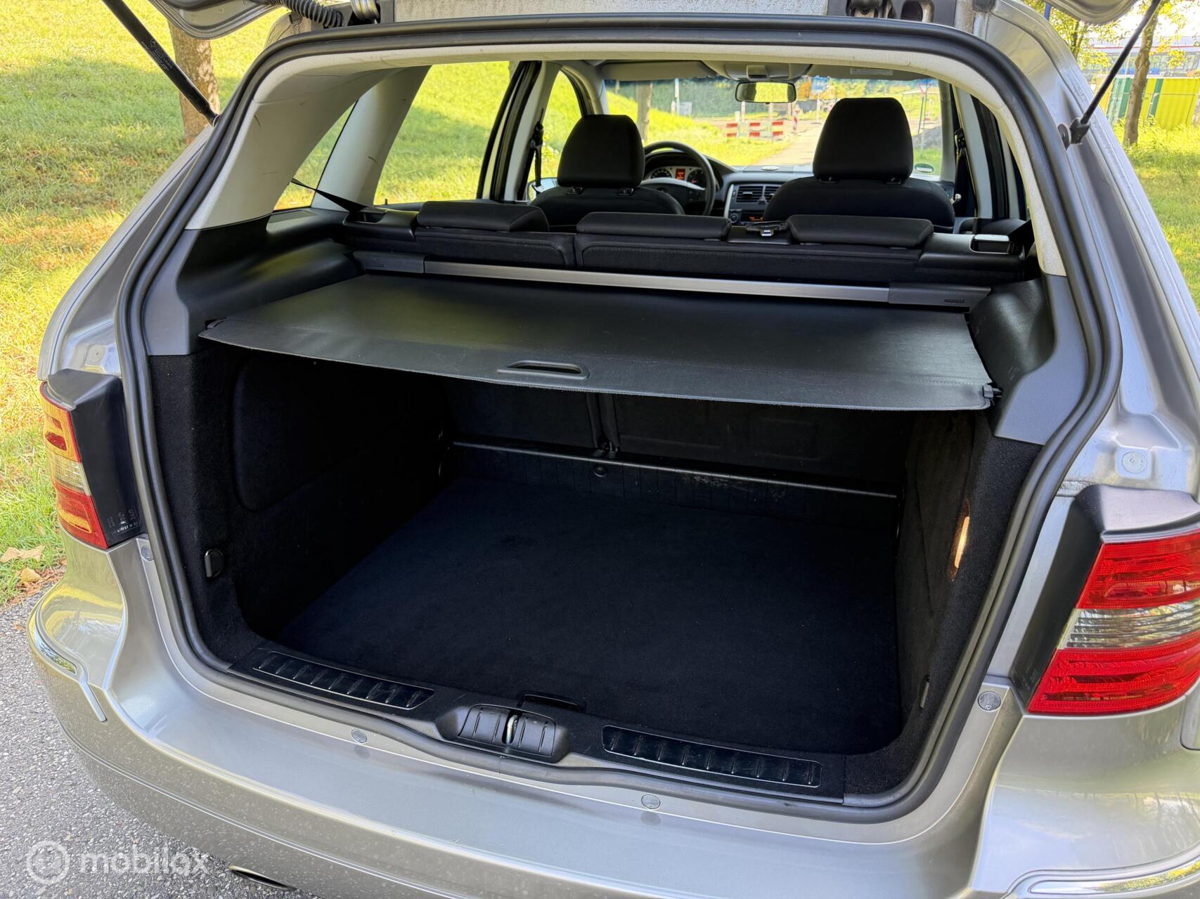 Foto van Mercedes-Benz B 170