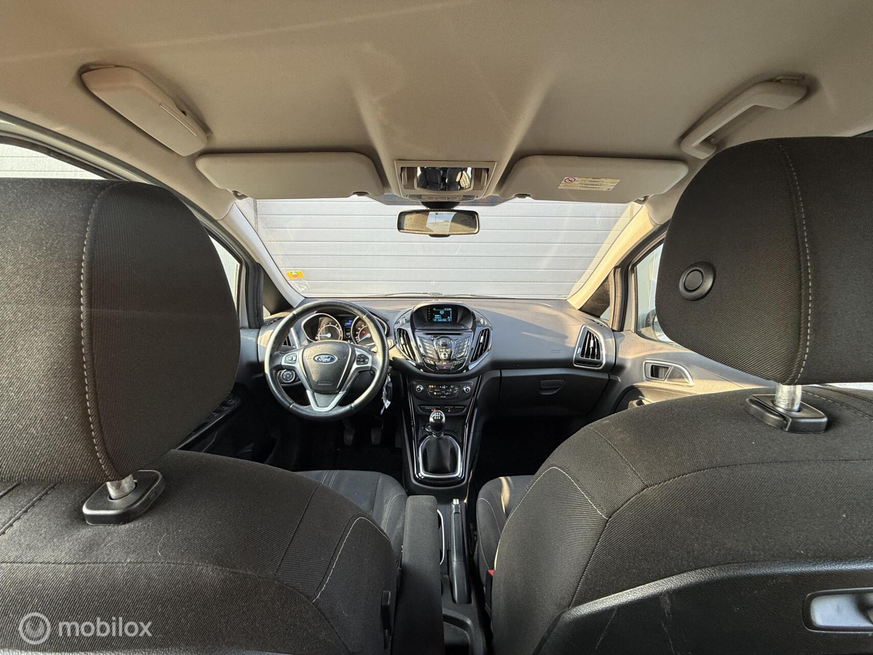 Foto van Ford B-max