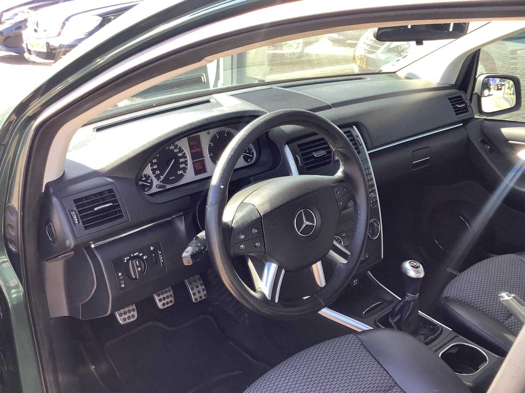 Foto van Mercedes-Benz B 160