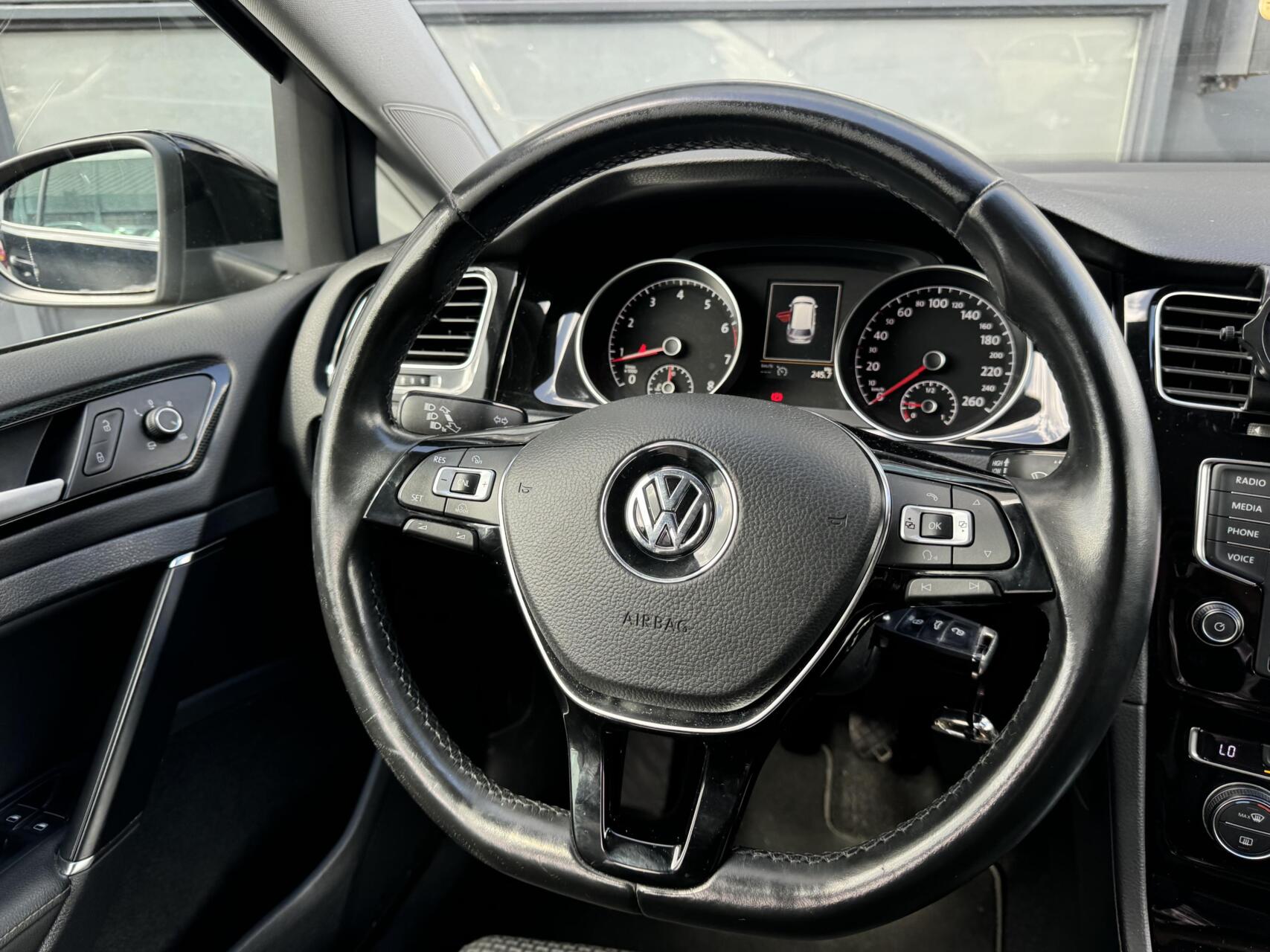 Foto van Volkswagen Golf