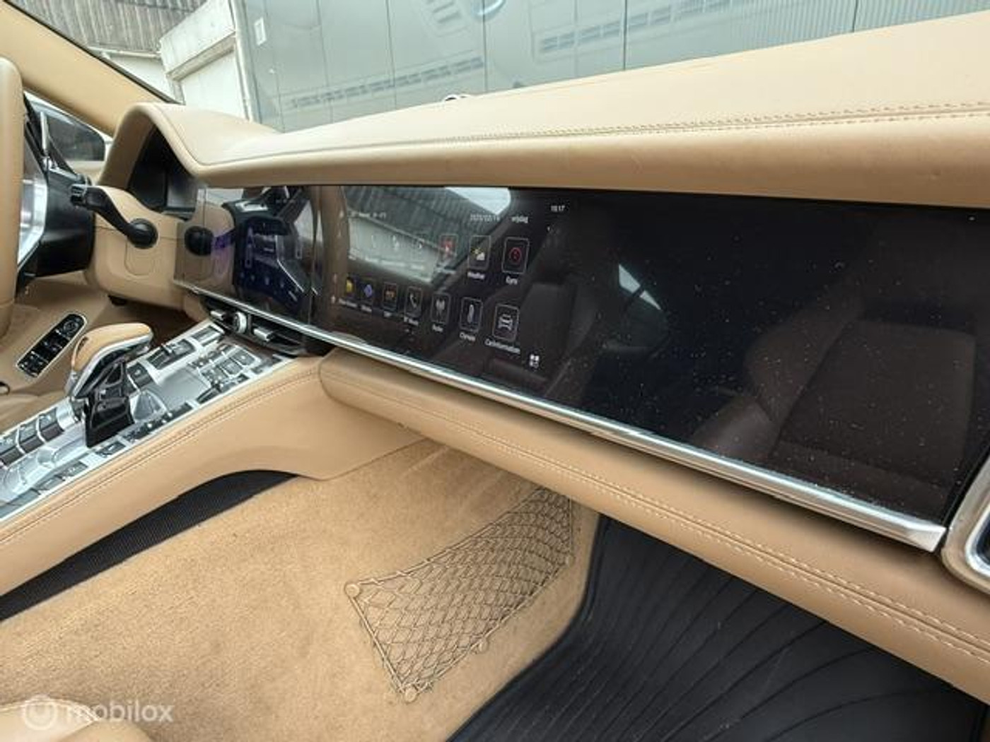 Foto van Porsche Panamera 4