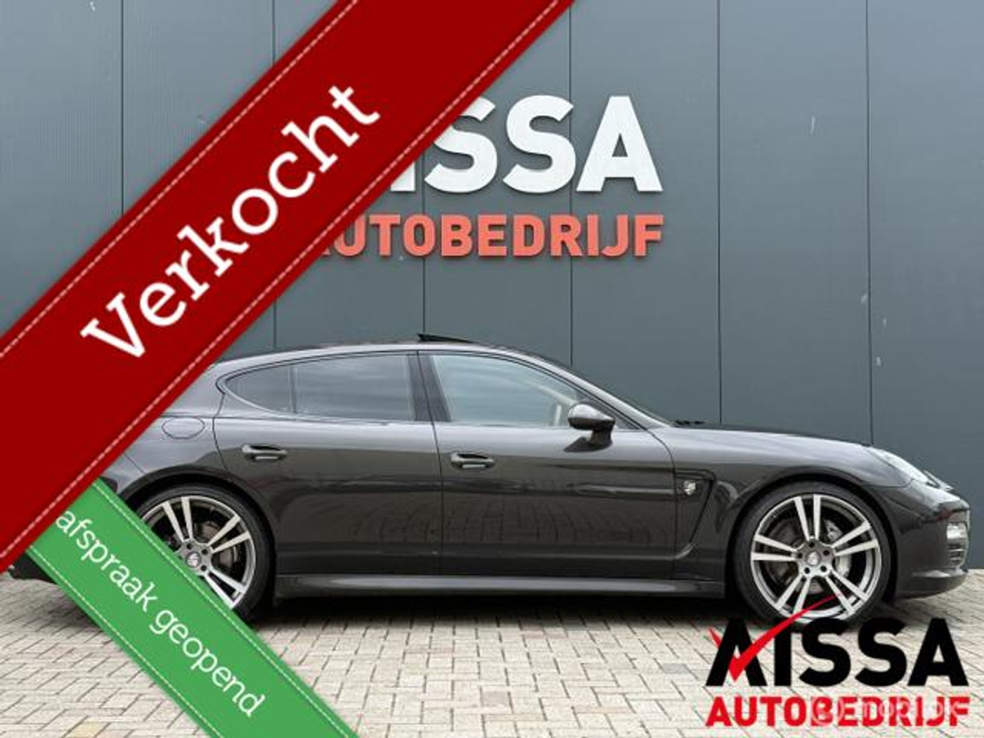 Porsche Panamera 4 3.6 4 (FACELIFT) Dealer Onderhouden Leder Luchtvering Navi Clima Cruise Xenon Schuifdak Camera Bose 2011 - voorkant