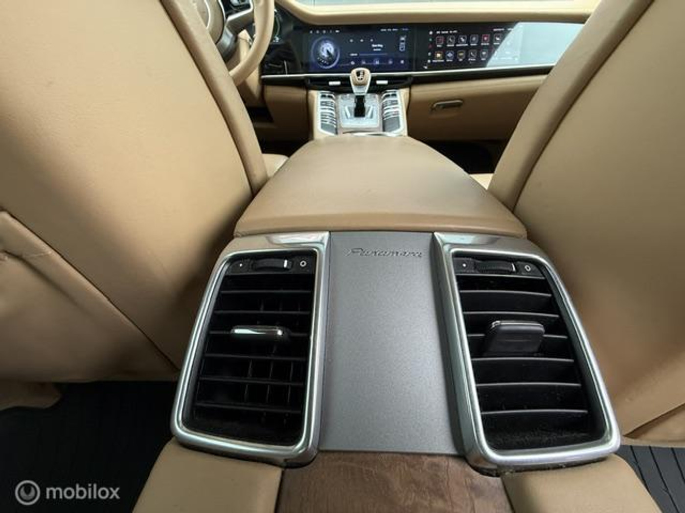 Foto van Porsche Panamera 4