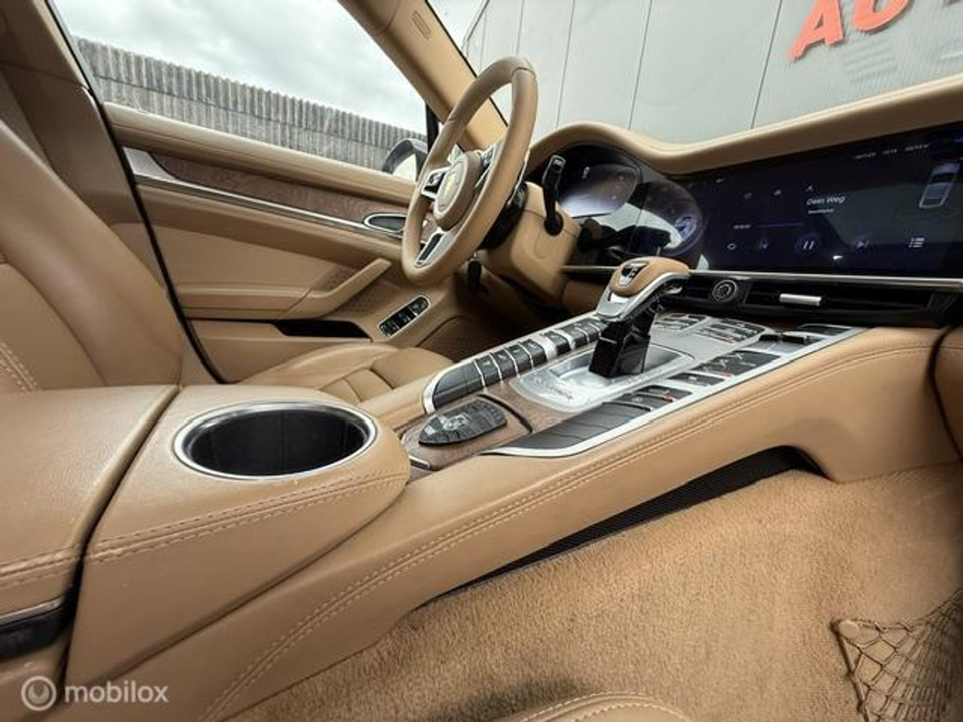 Foto van Porsche Panamera 4