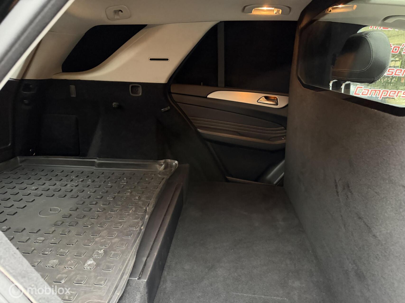 Foto van Mercedes-Benz ML 350