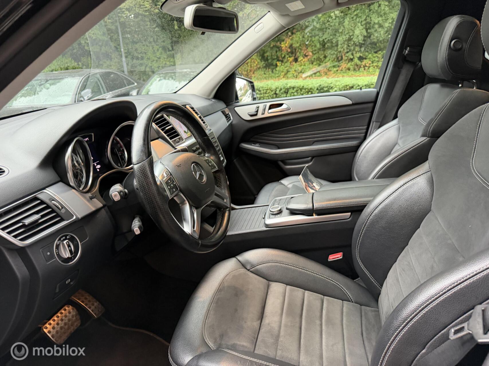 Foto van Mercedes-Benz ML 350