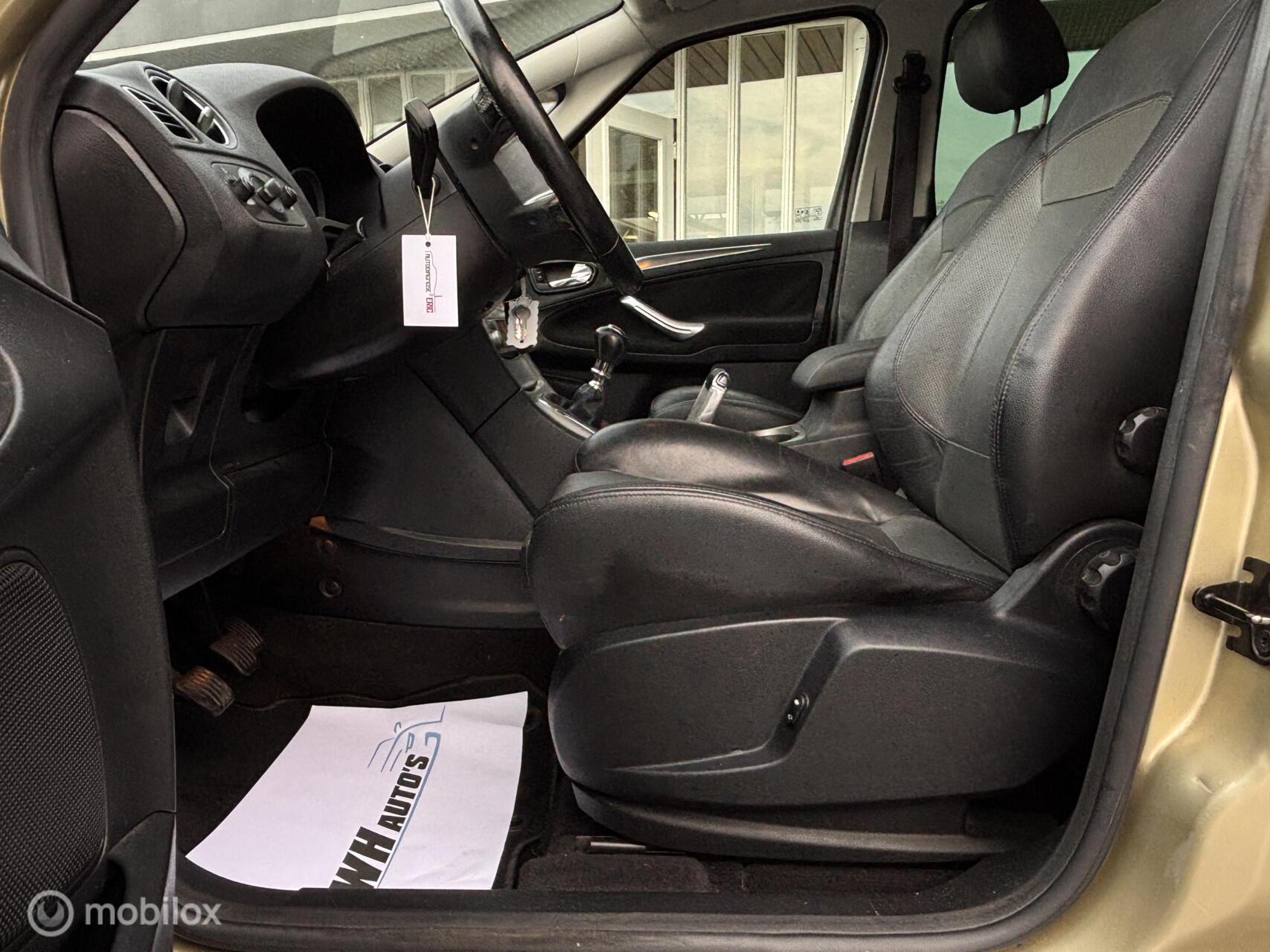 Foto van Ford S-max
