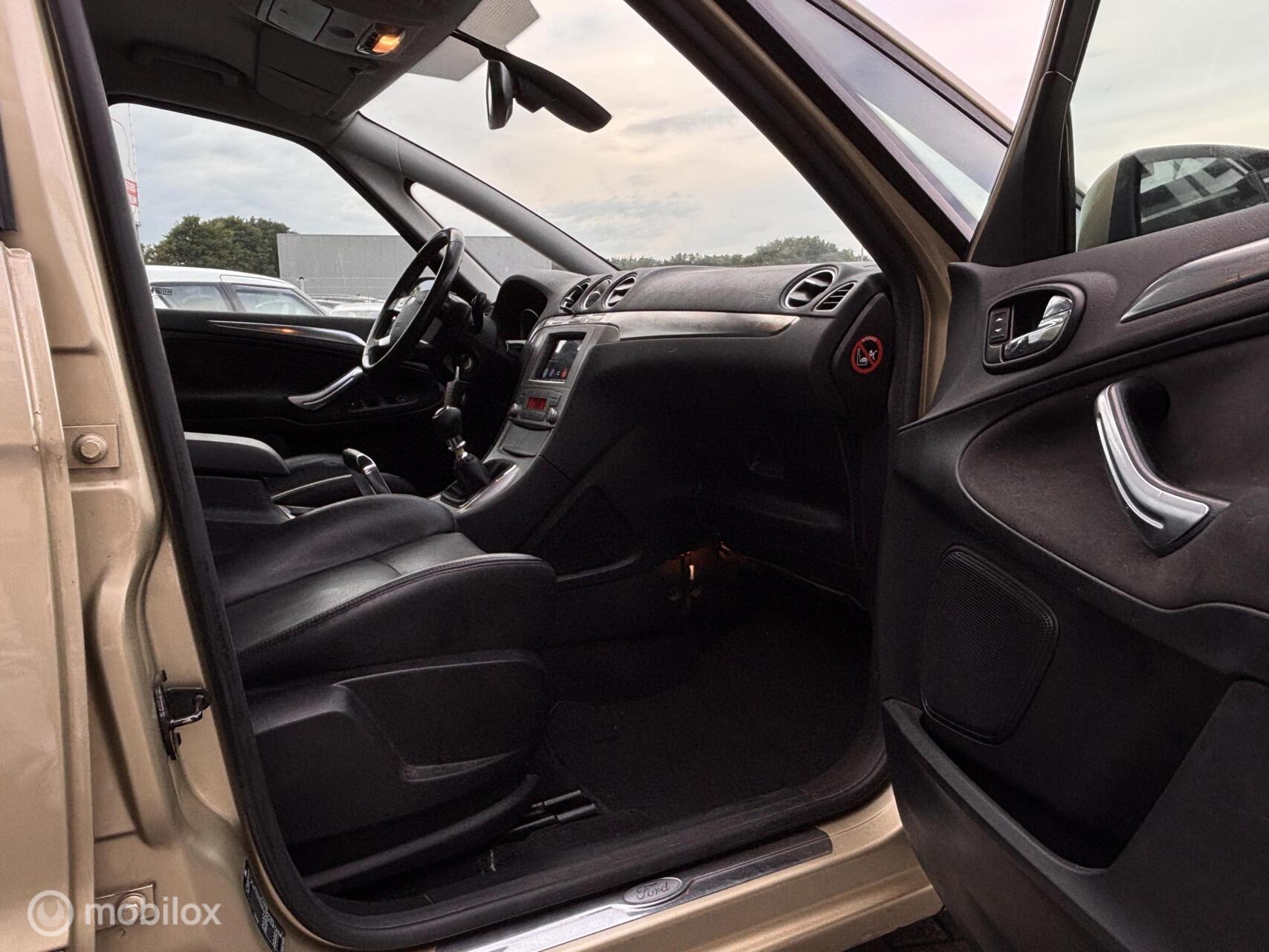 Foto van Ford S-max