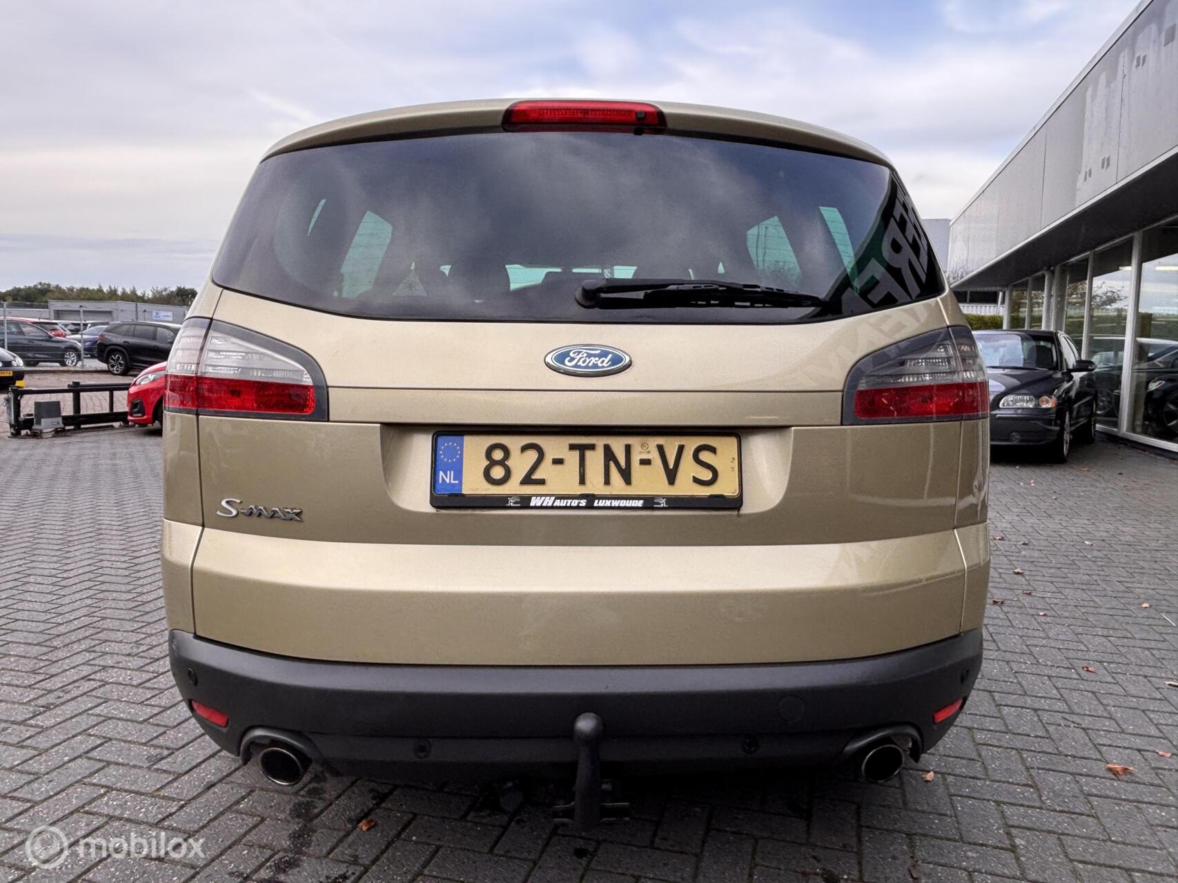 Foto van Ford S-max