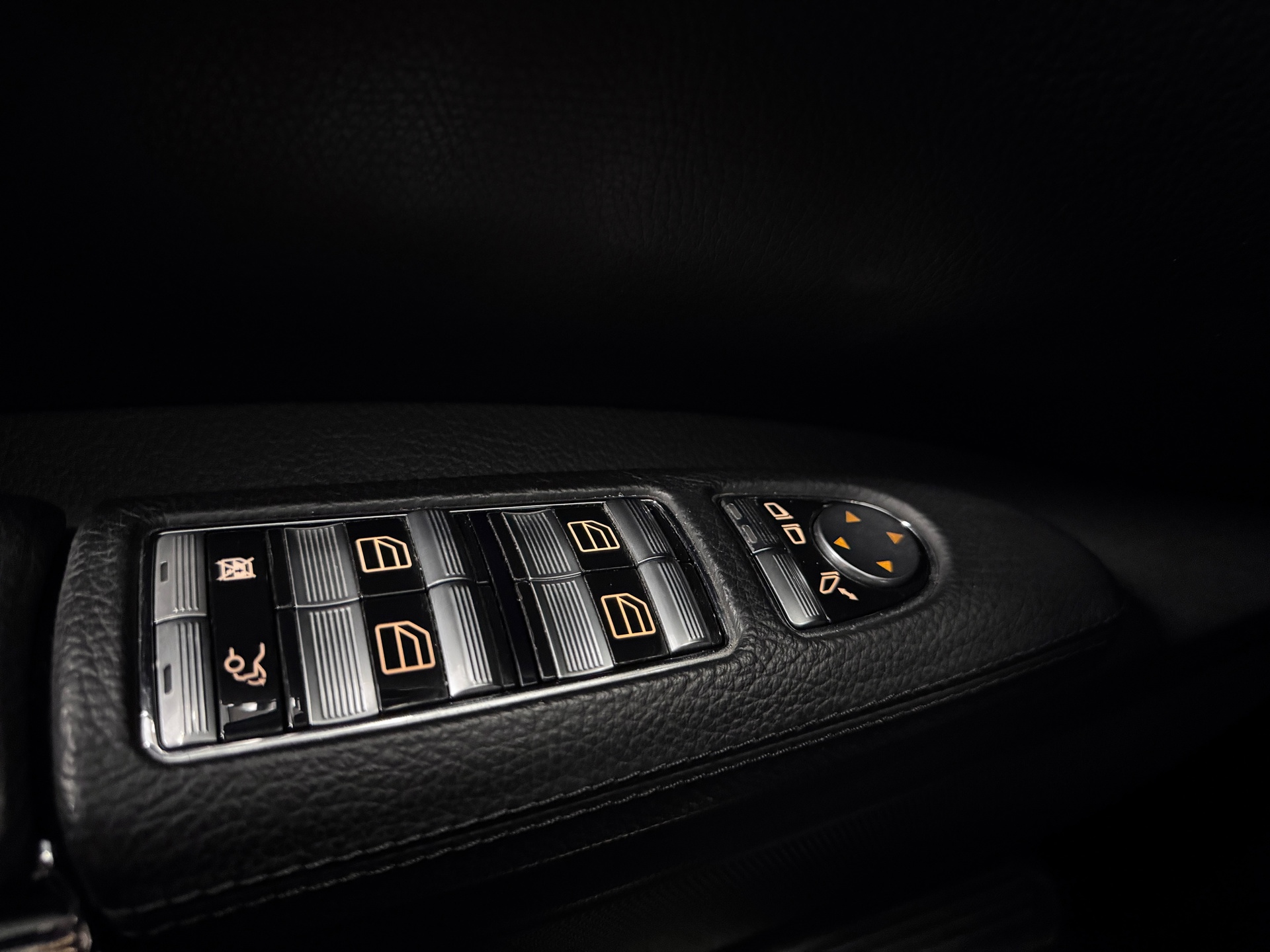 Foto van Mercedes-Benz S 500