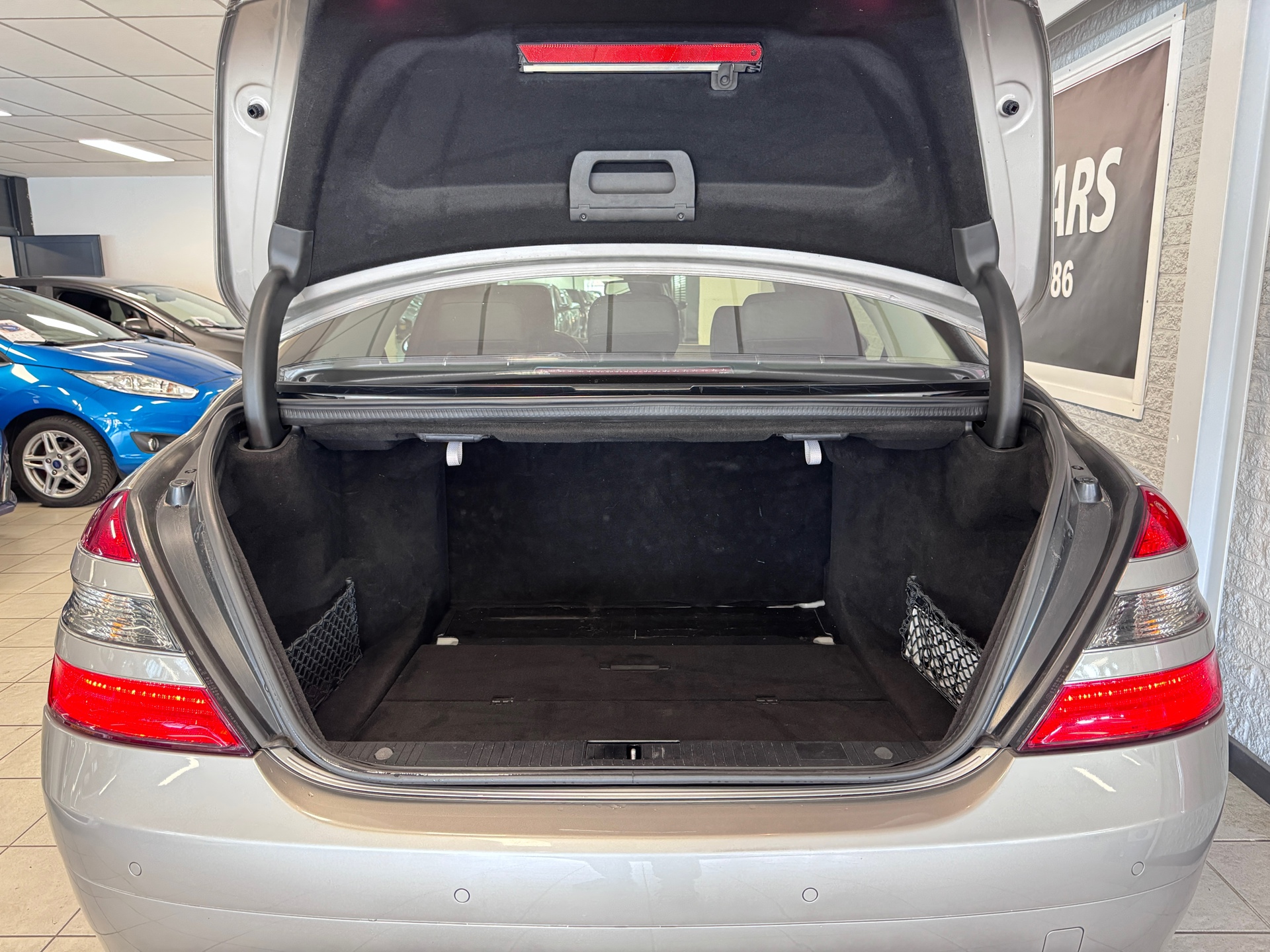 Foto van Mercedes-Benz S 500