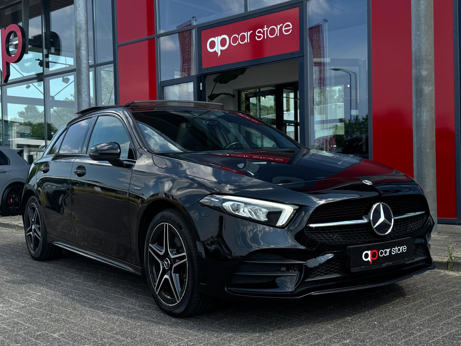 Foto van Mercedes-Benz A 250 E