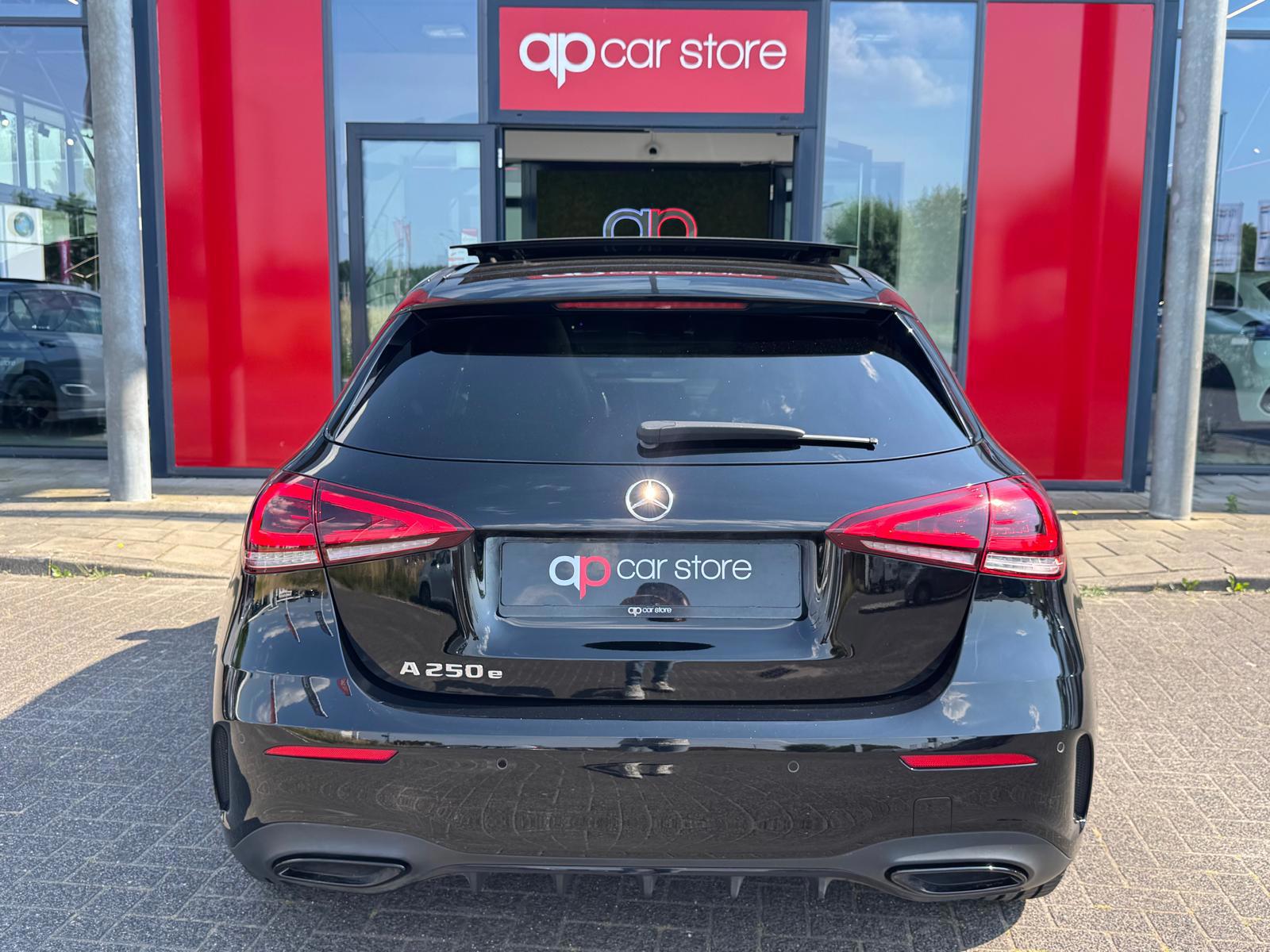 Foto van Mercedes-Benz A 250 E