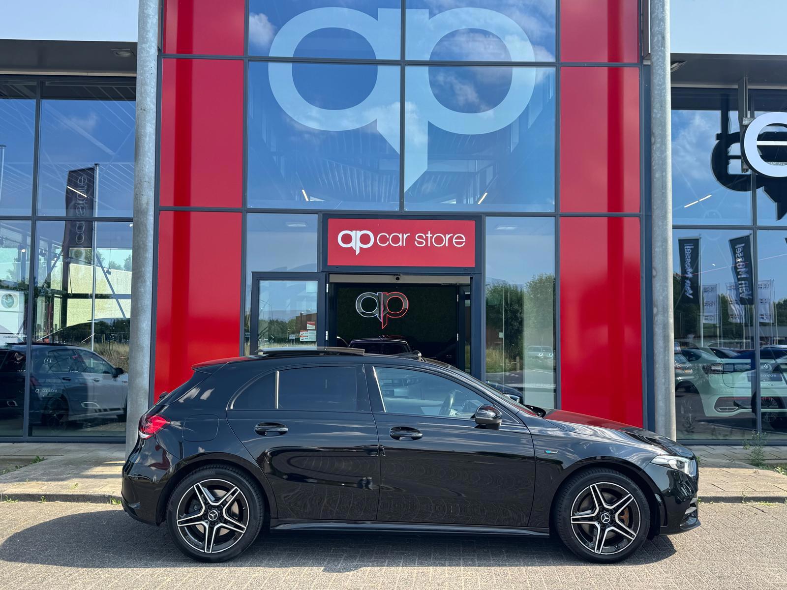 Foto van Mercedes-Benz A 250 E
