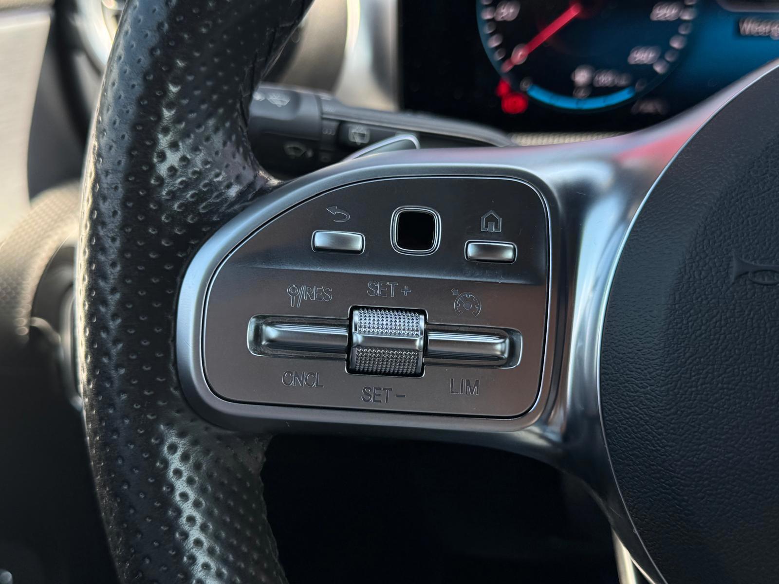 Foto van Mercedes-Benz A 250 E