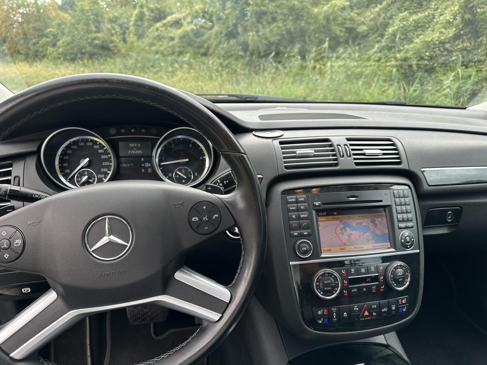 Foto van Mercedes-Benz R 350 CDI