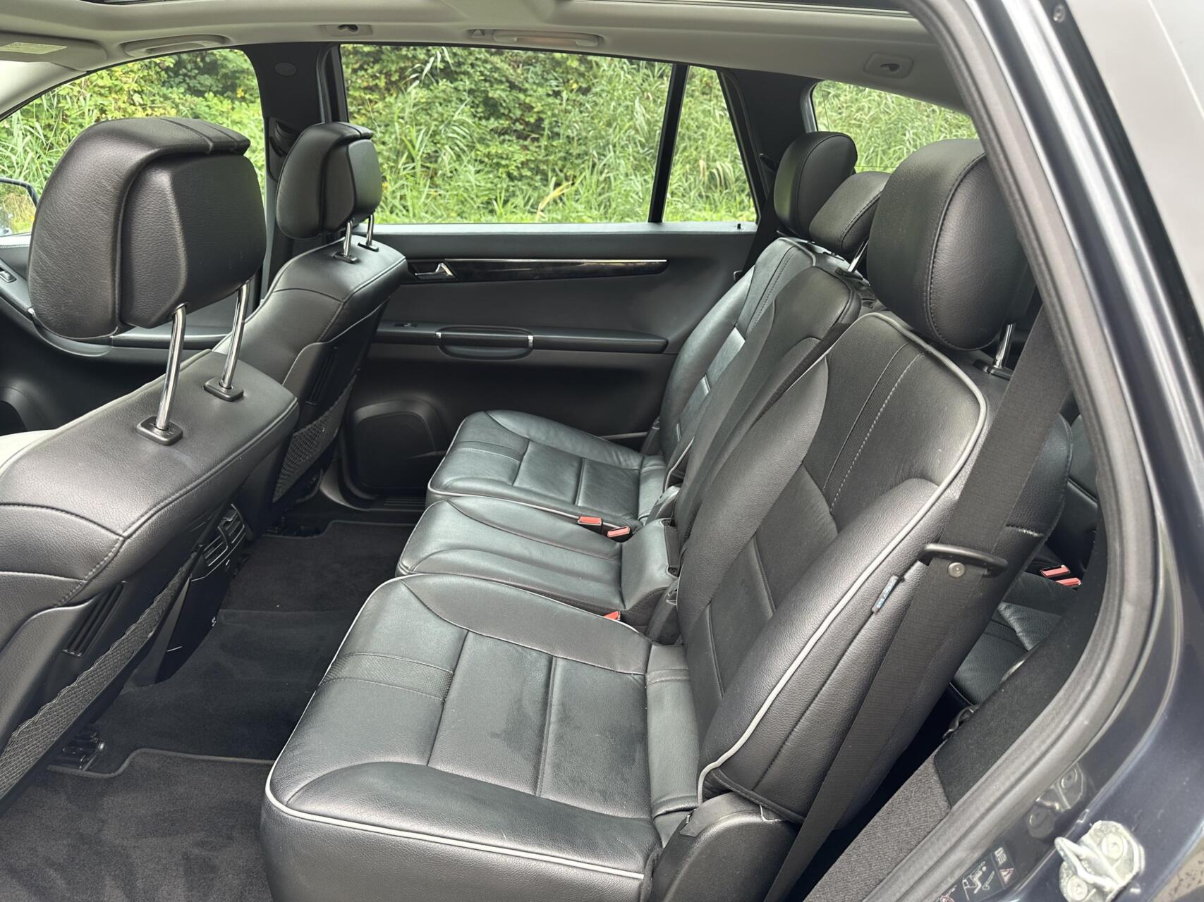Foto van Mercedes-Benz R 350 CDI