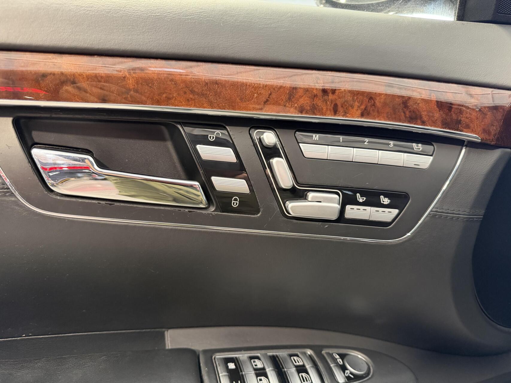 Foto van Mercedes-Benz S 500