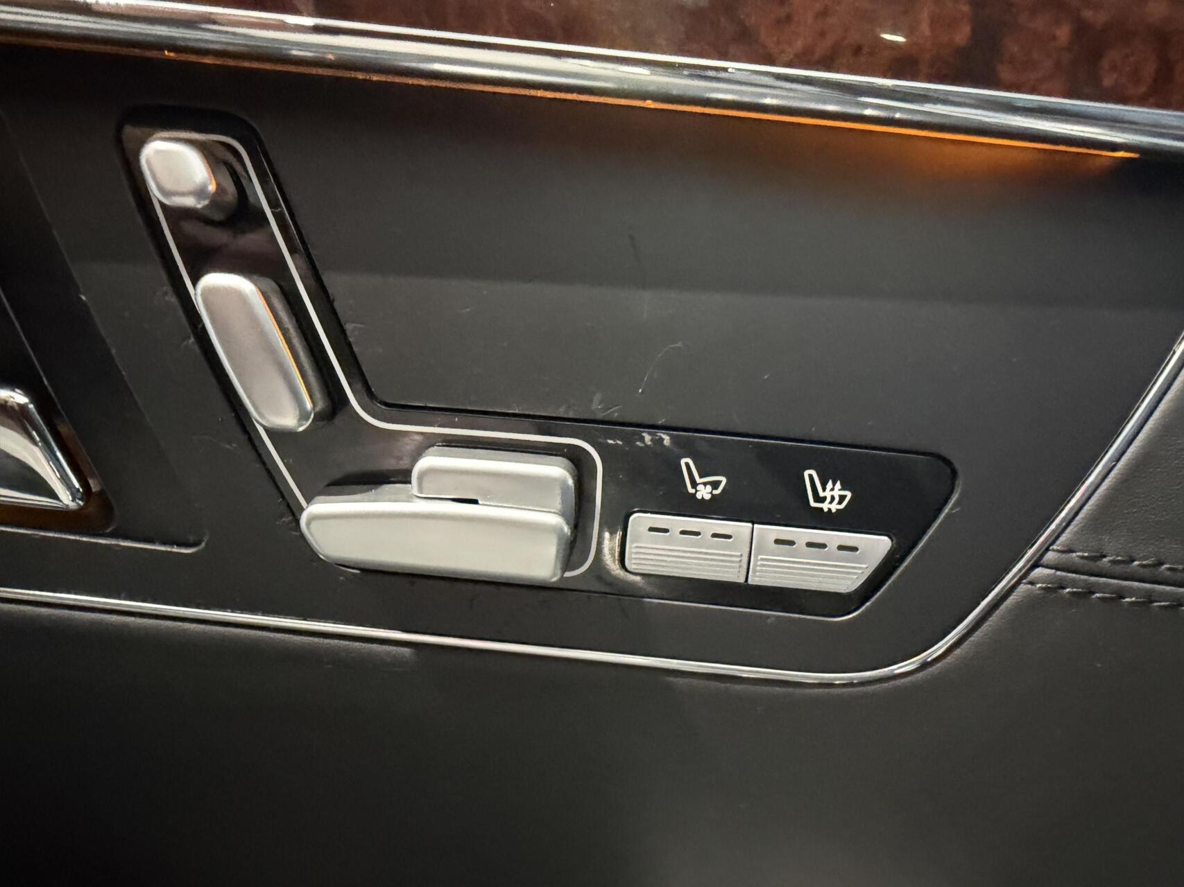 Foto van Mercedes-Benz S 500