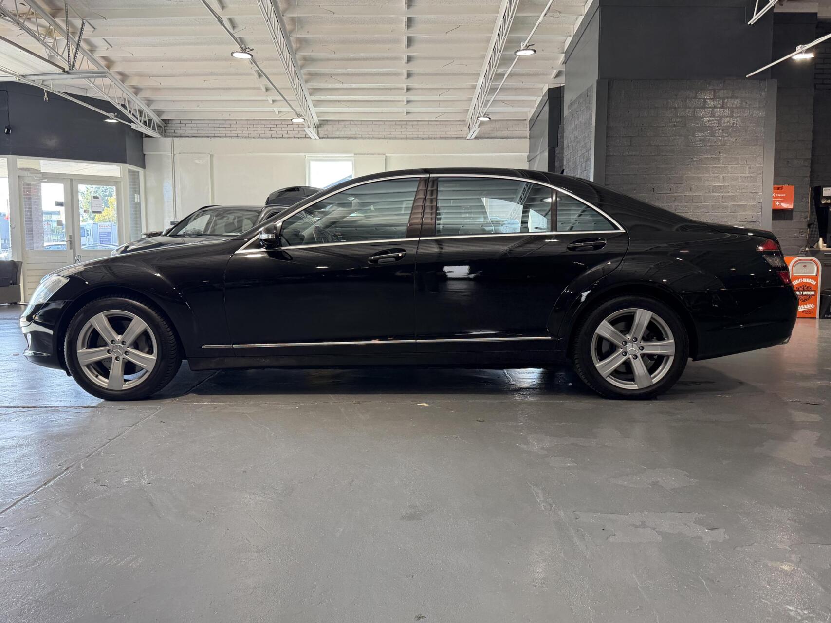 Foto van Mercedes-Benz S 500