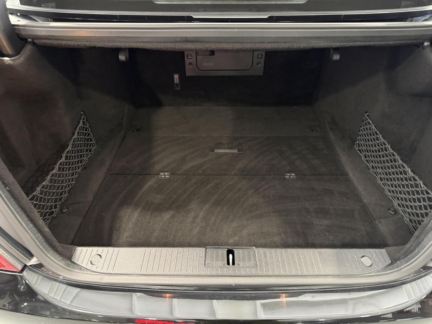 Foto van Mercedes-Benz S 500