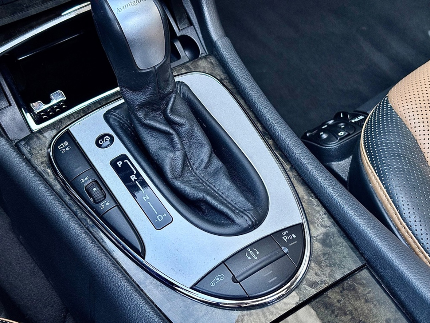 Foto van Mercedes-Benz E 500