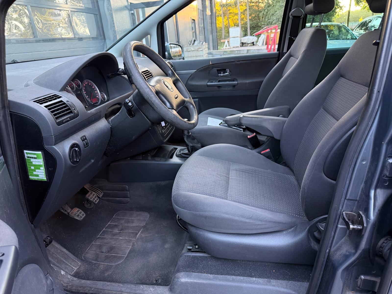 Foto van Seat Alhambra