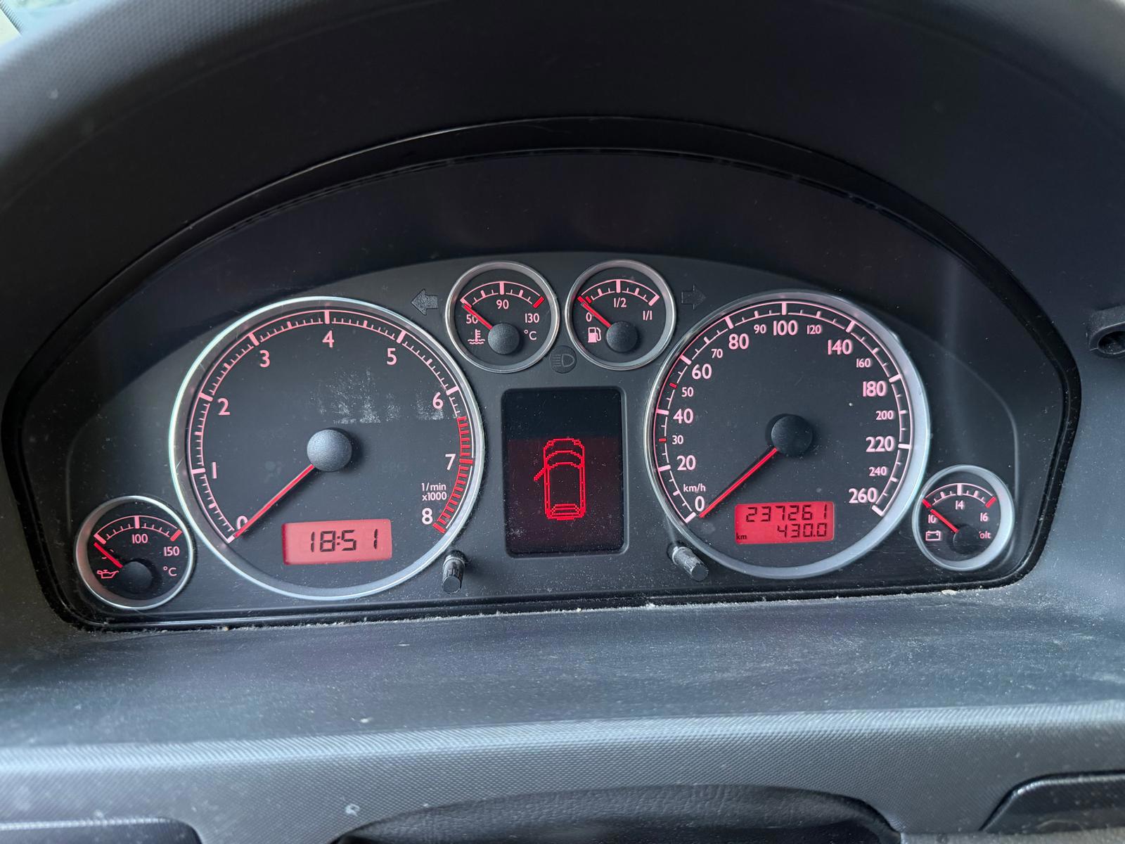 Foto van Seat Alhambra