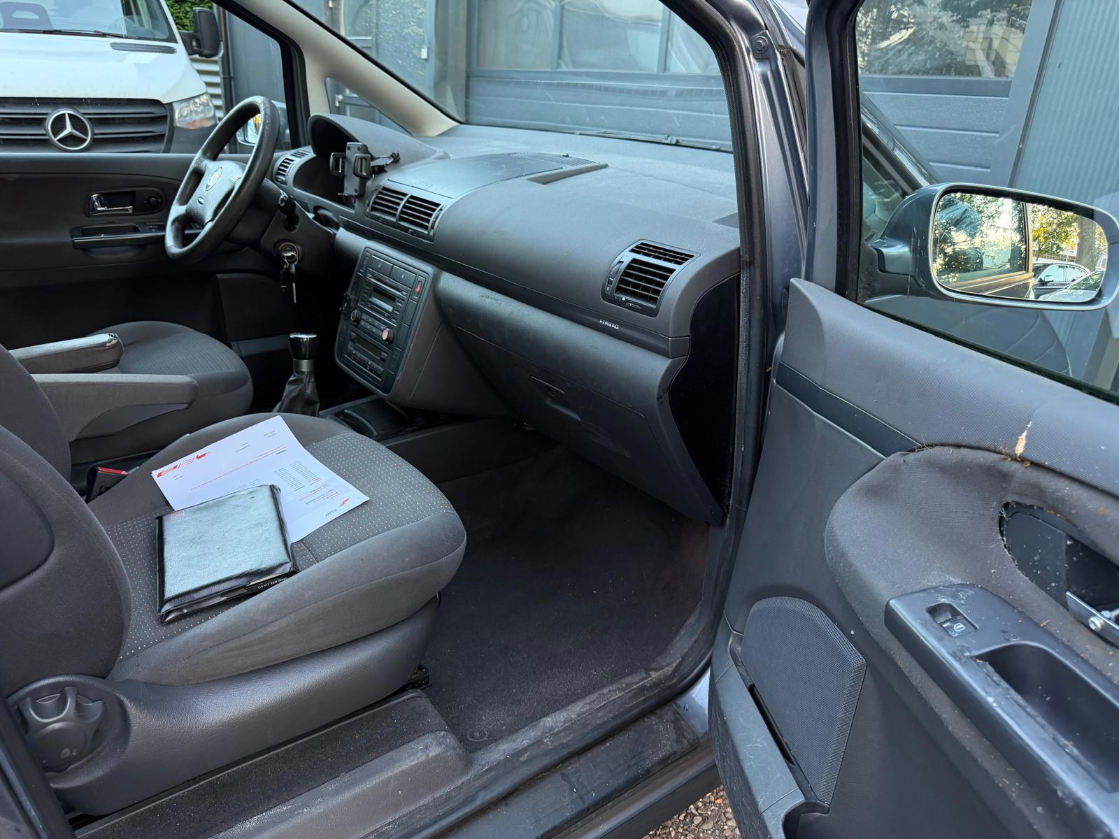 Foto van Seat Alhambra