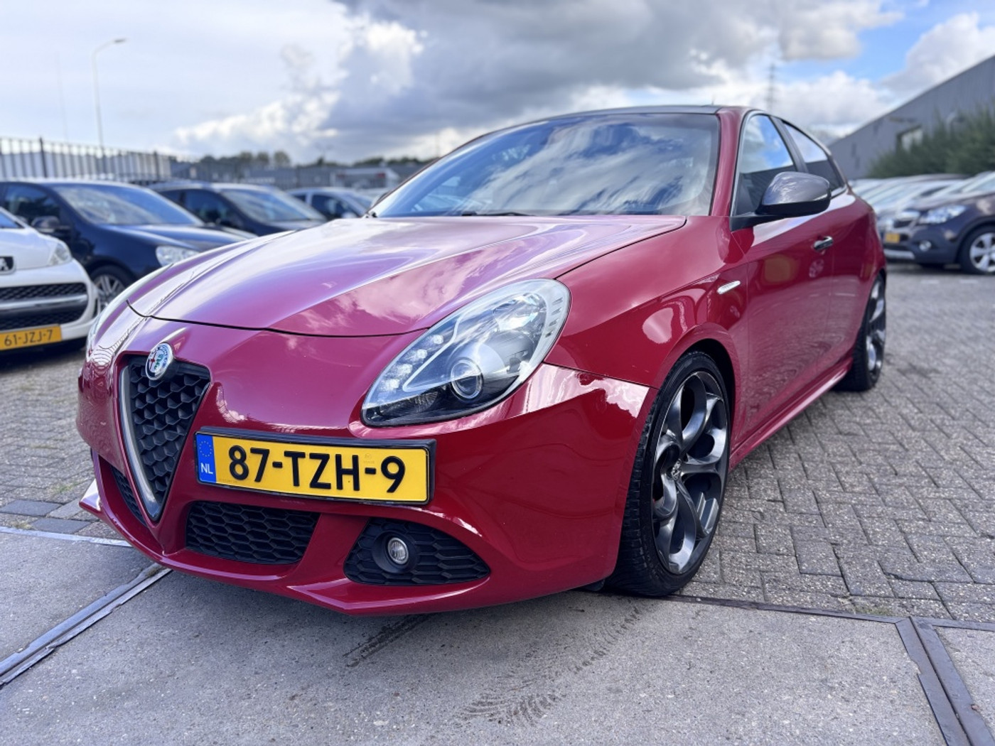 Alfa Romeo Alfa Giulietta 1.4 T Distinctive PANO!CLIMA! 2012 - voorkant