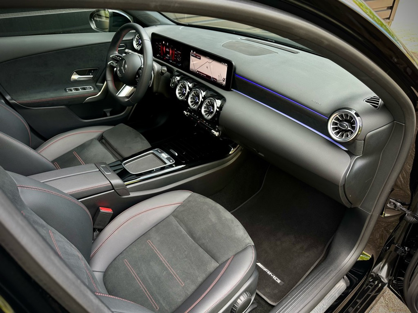 Foto van Mercedes-Benz A 200