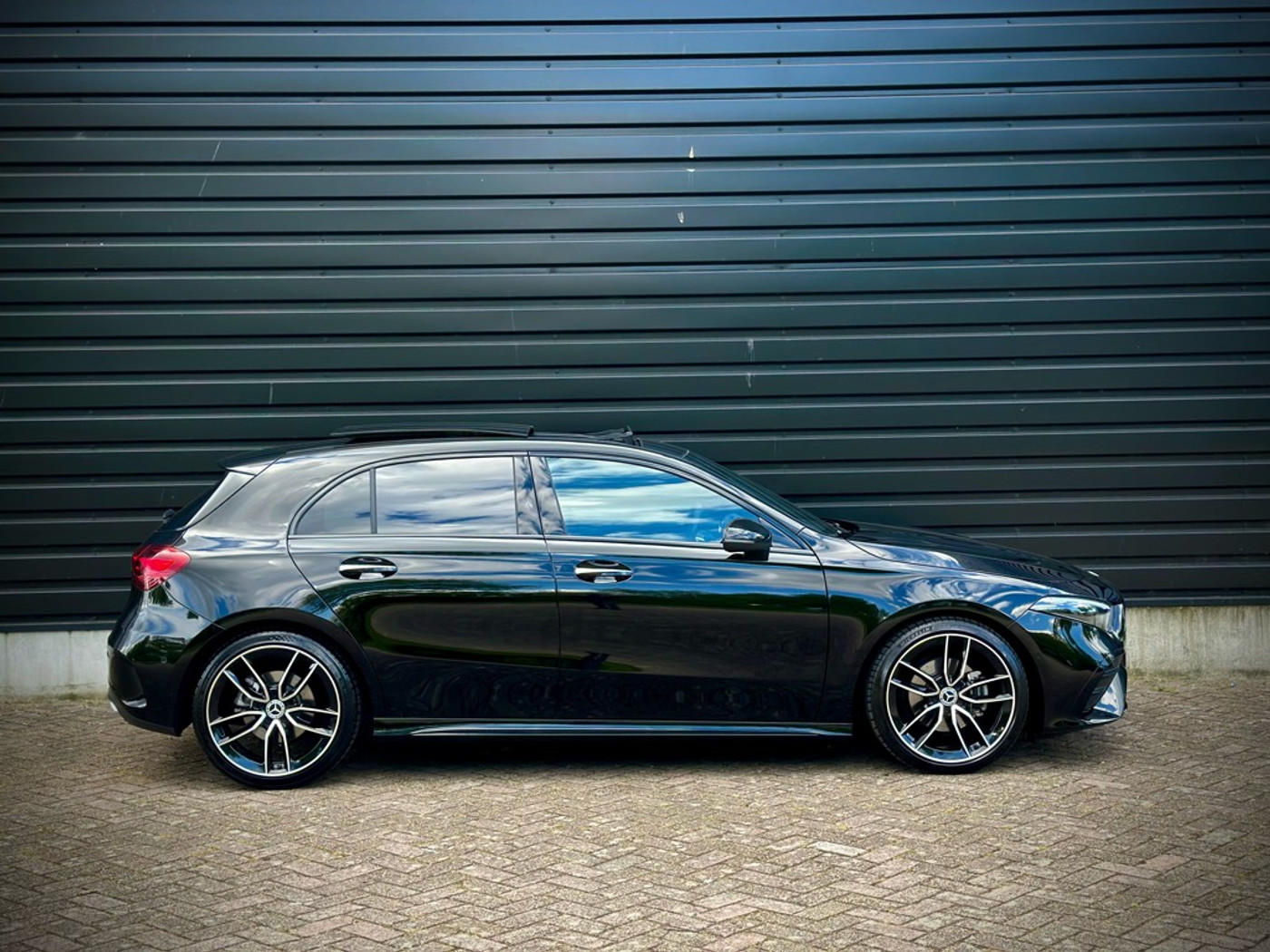 Foto van Mercedes-Benz A 200