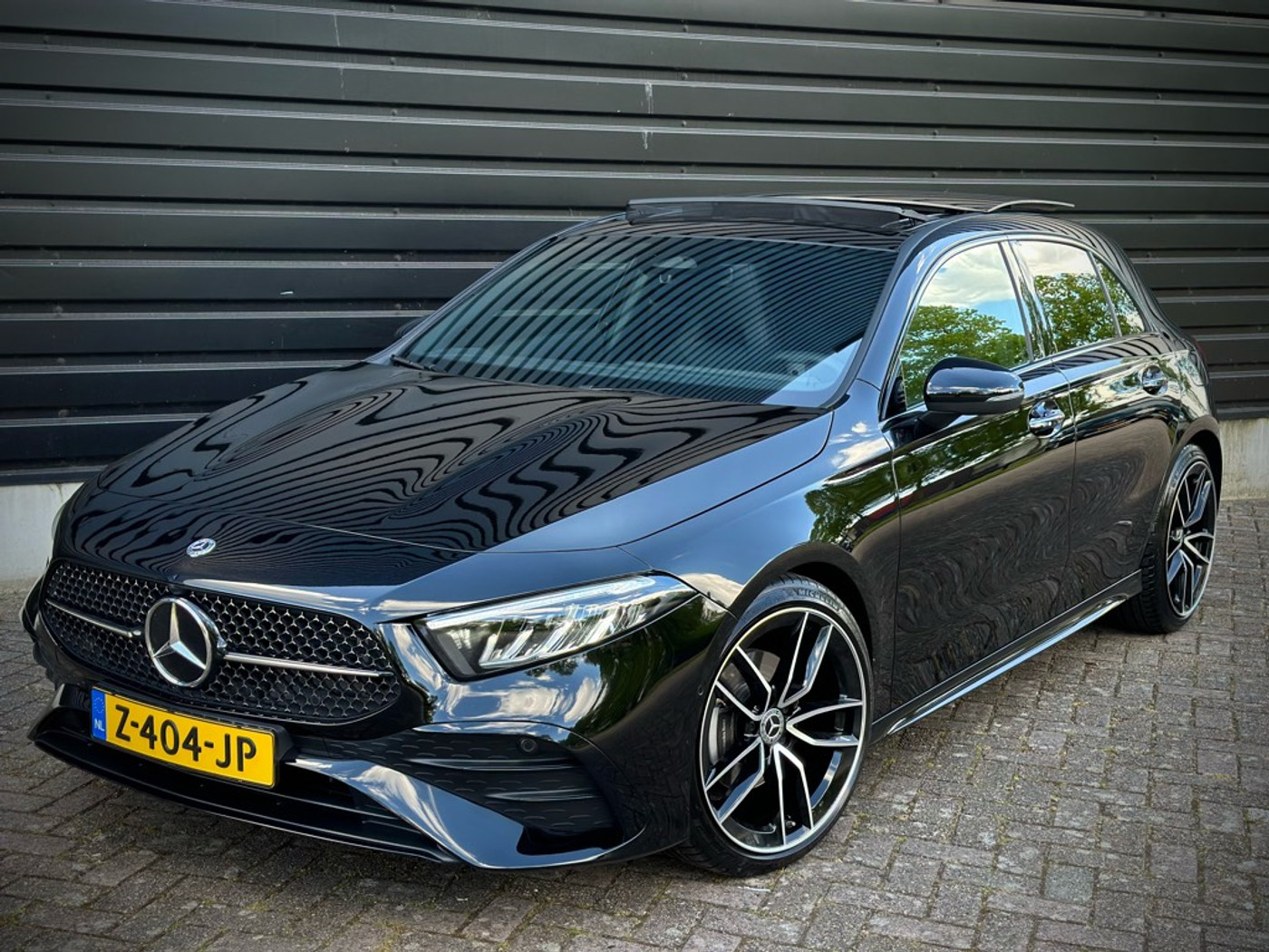 Foto van Mercedes-Benz A 200