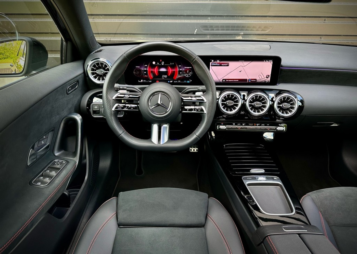 Foto van Mercedes-Benz A 200