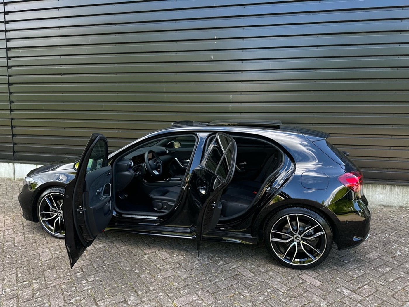 Foto van Mercedes-Benz A 200