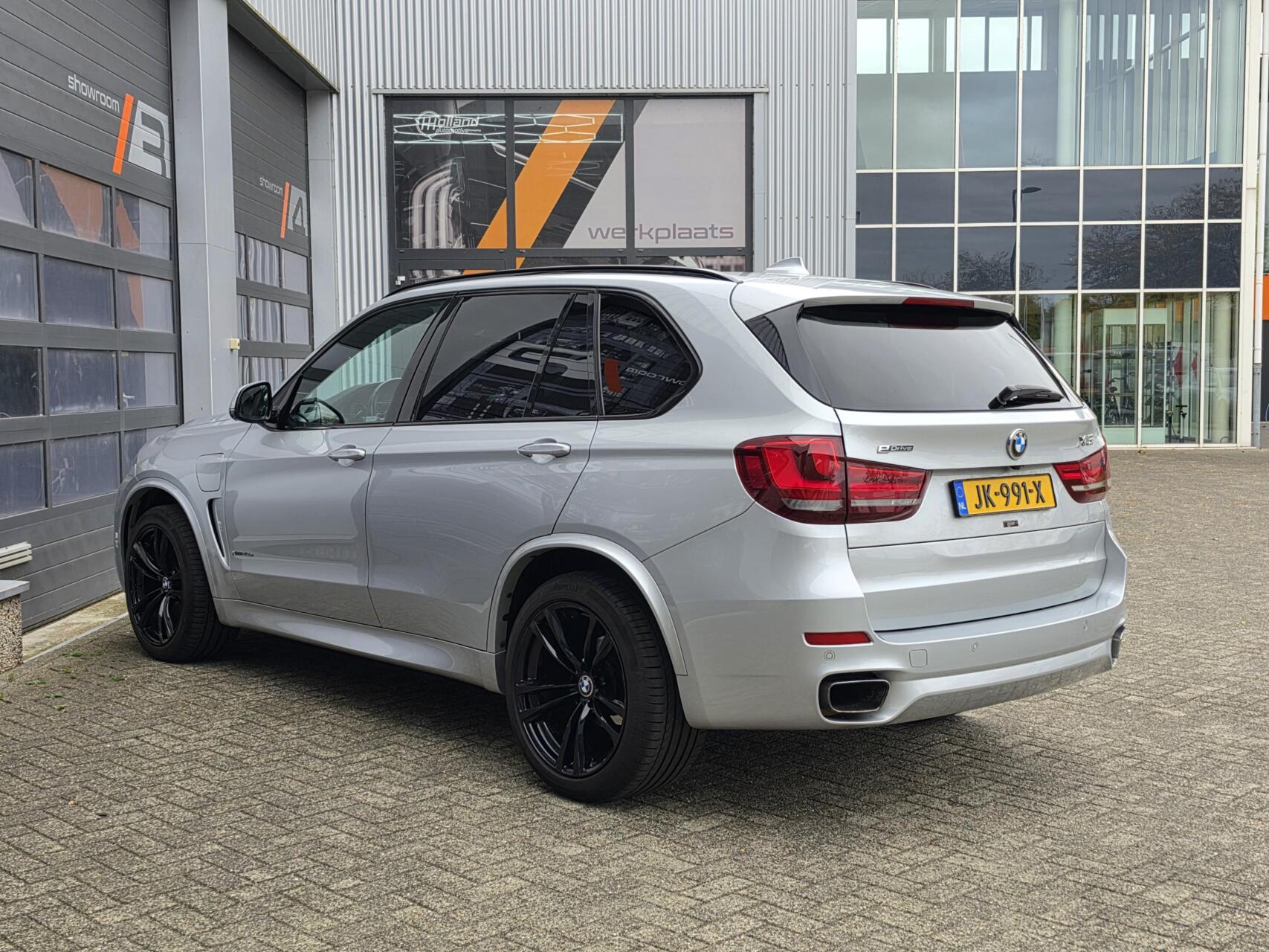 Foto van BMW X5 Xdrive40e