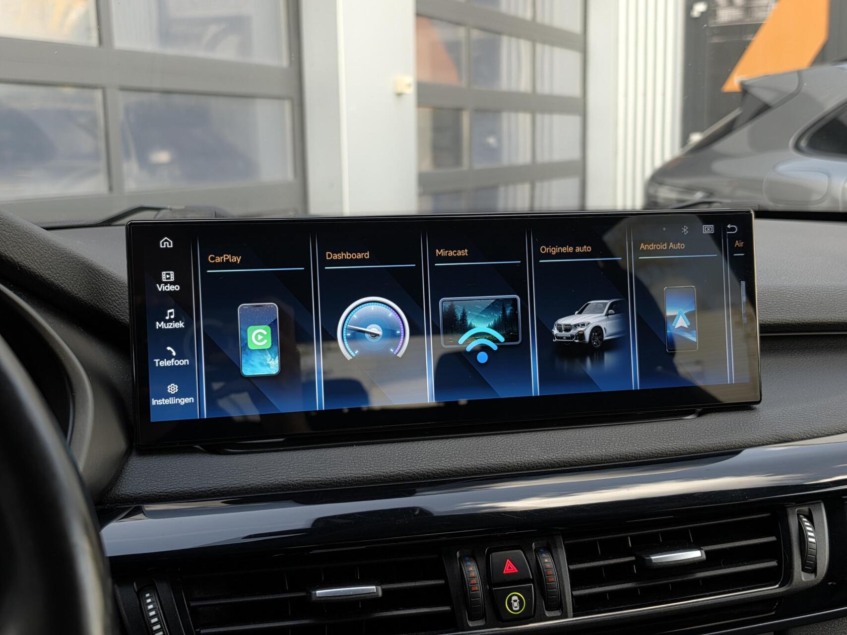 Foto van BMW X5 Xdrive40e