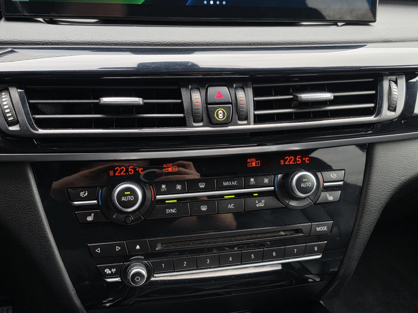 Foto van BMW X5 Xdrive40e
