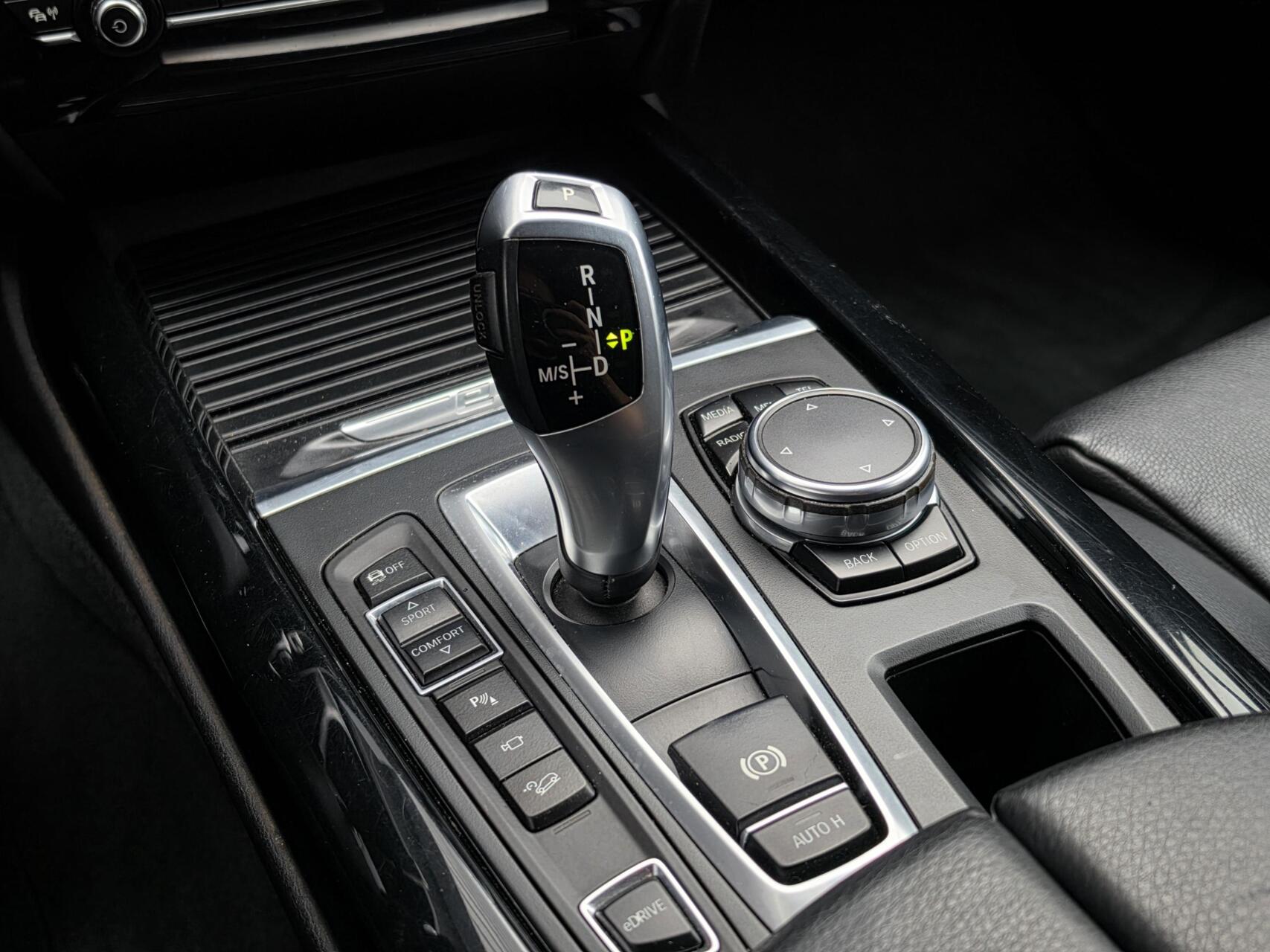 Foto van BMW X5 Xdrive40e